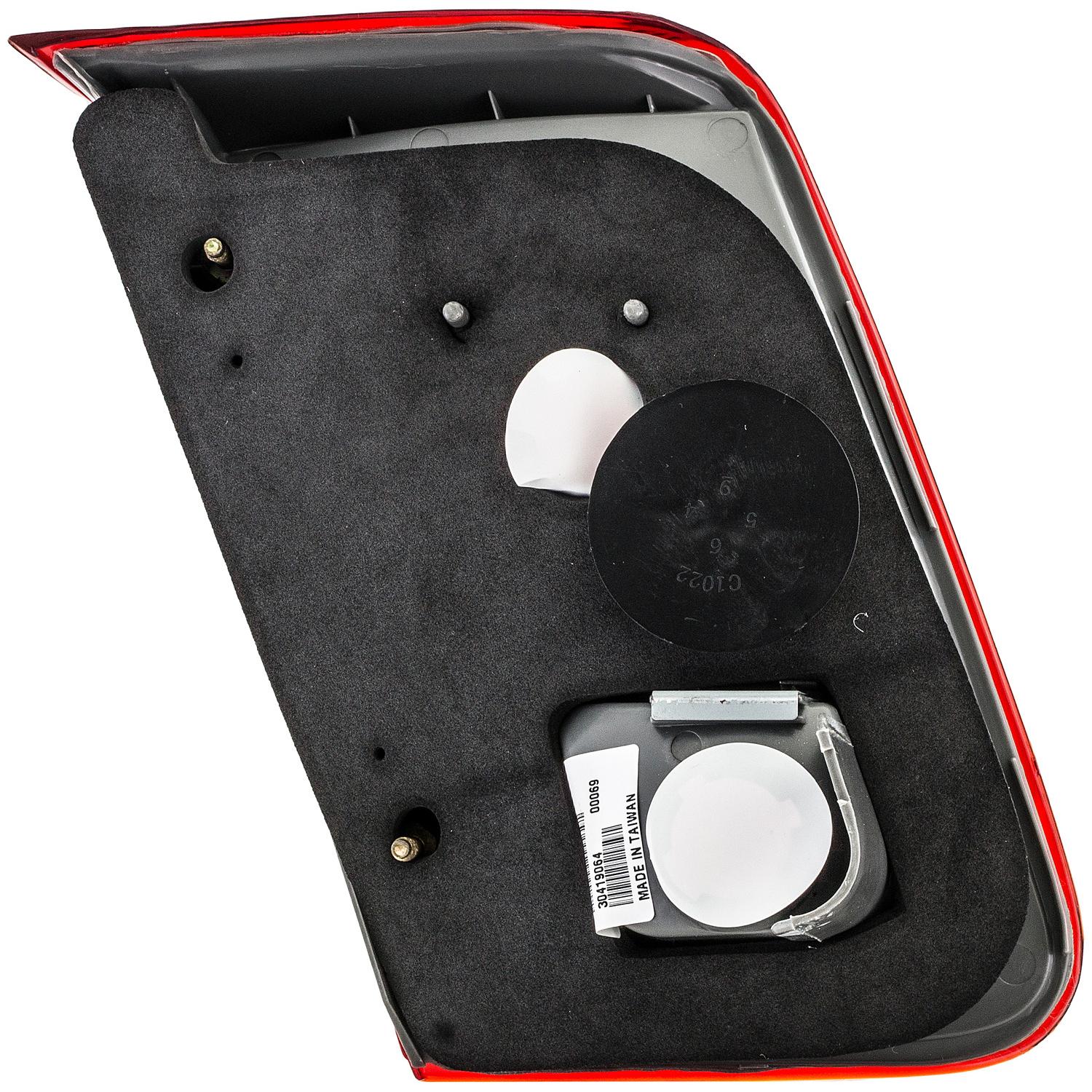 Dorman 1611117 Tail Light Assembly product image 2 of 4