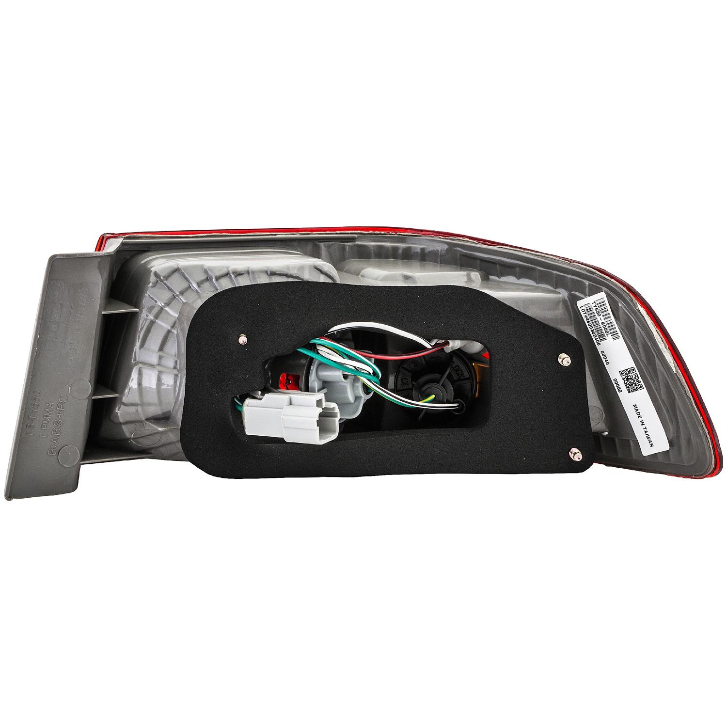 Dorman 1611122 Tail Light Assembly product image 2 of 4