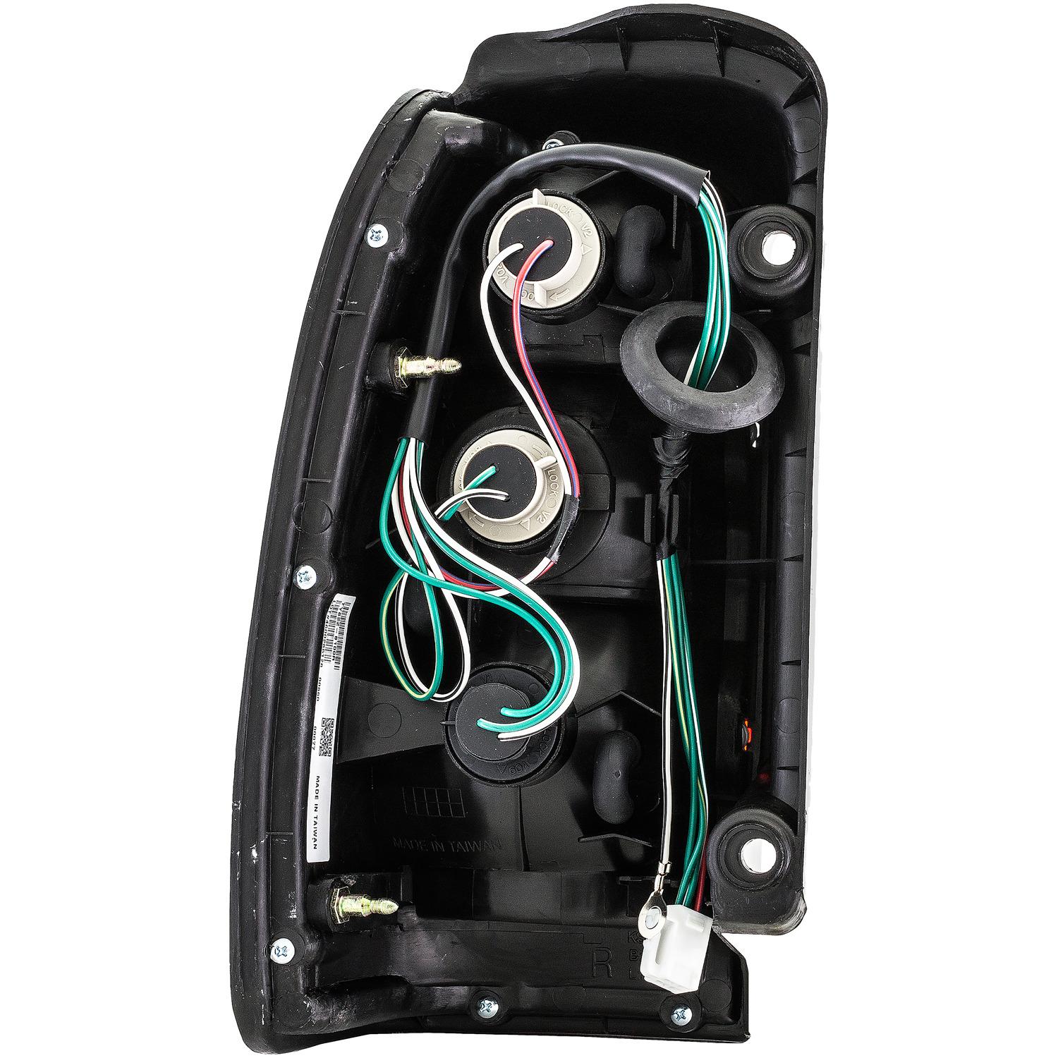 Dorman 1611217 Tail Light Assembly product image 2 of 4