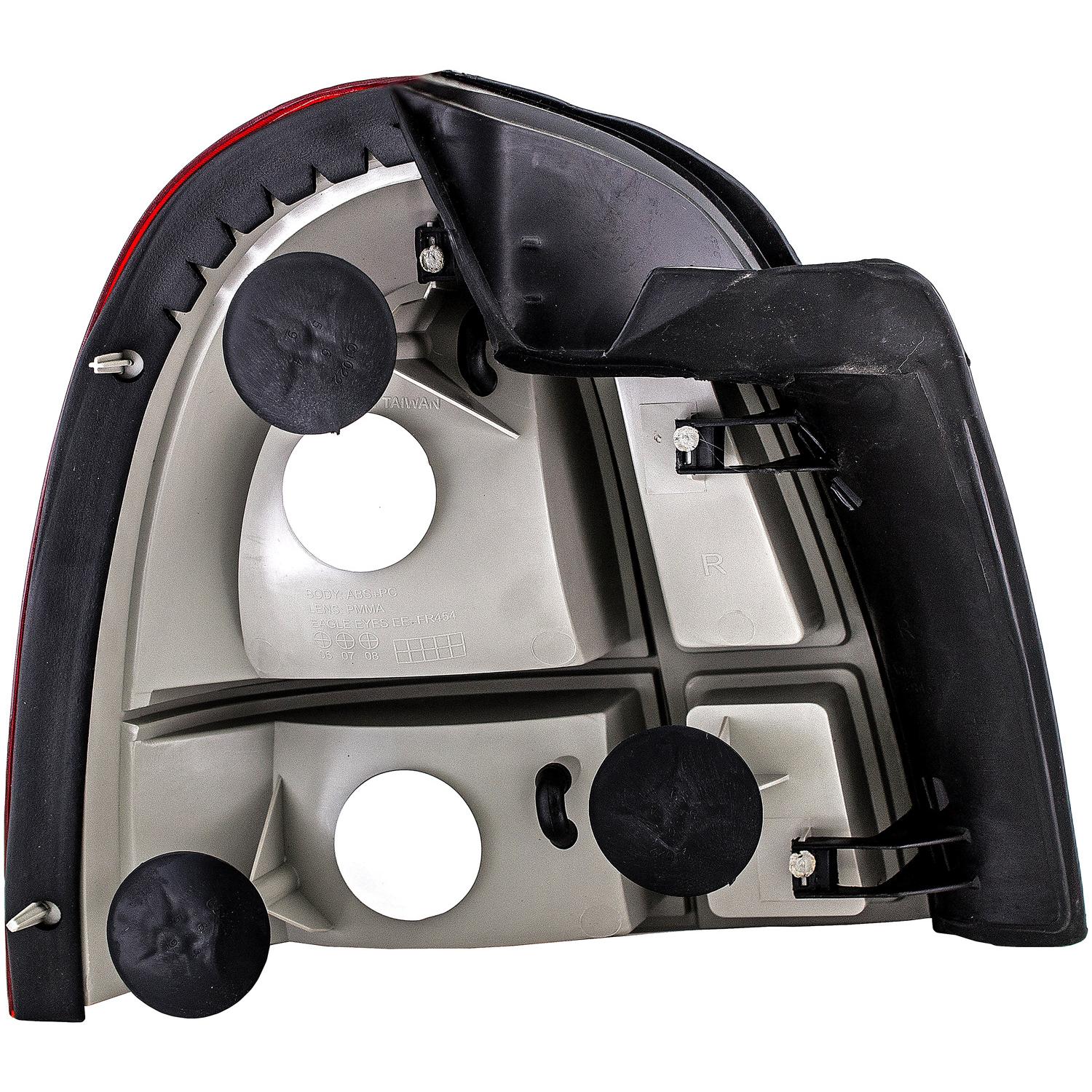 Dorman 1611389 Tail Light Assembly product image 2 of 4