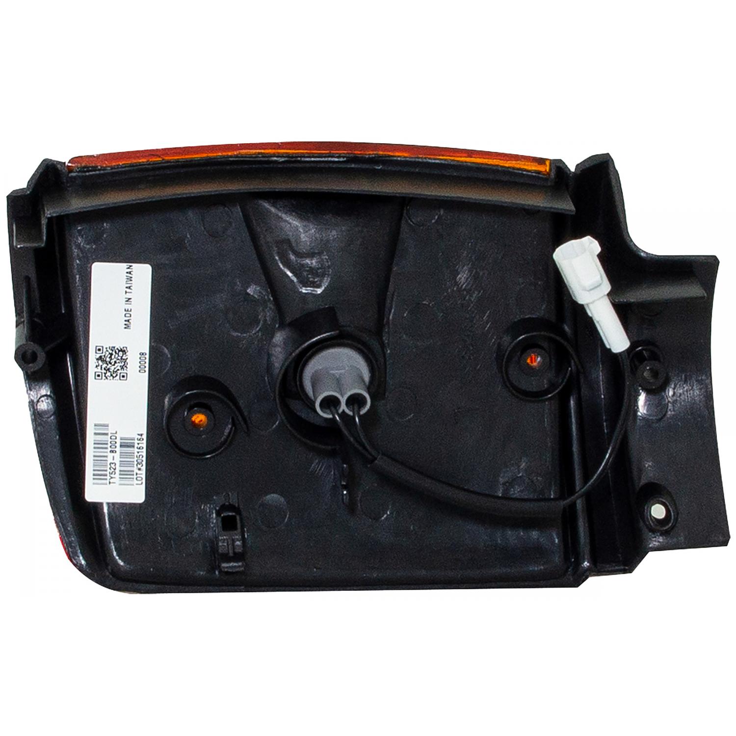 Dorman 1630670 - Turn Signal / Parking Light Assembly Dorman 1630670 Turn Signal / Parking Light Assembly product image 2 of 4
