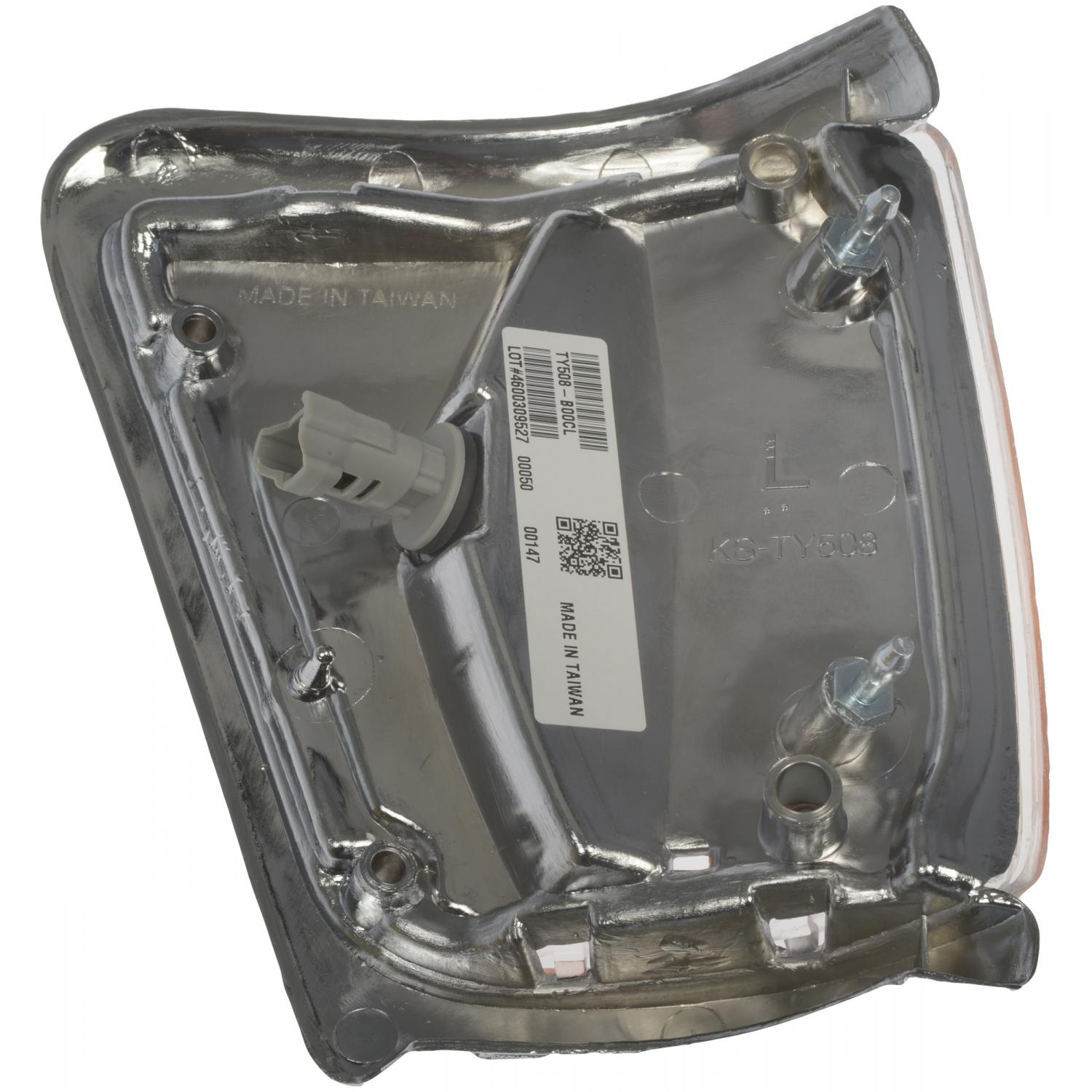 Dorman 1630684 - Turn Signal / Parking Light Assembly Dorman 1630684 Turn Signal / Parking Light Assembly product image 2 of 4