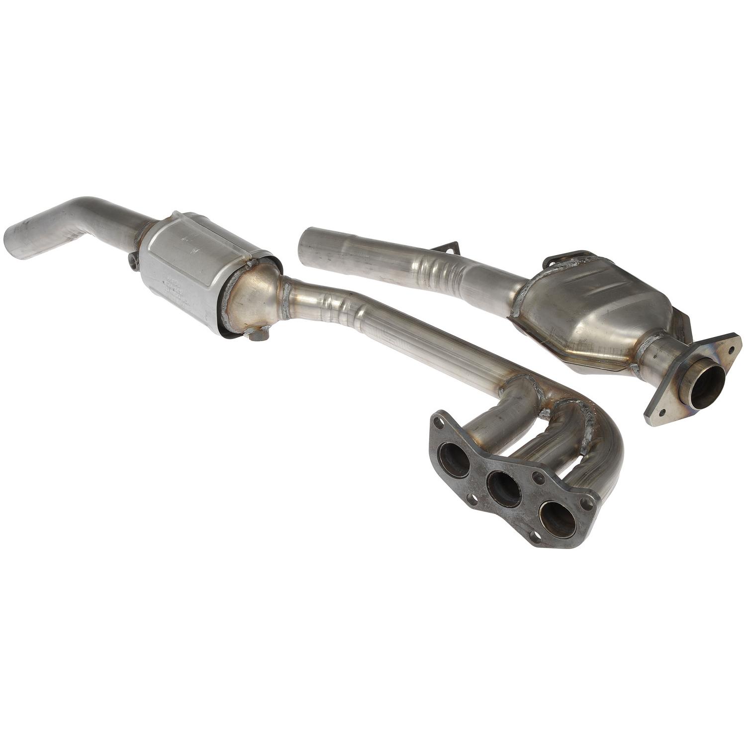Dorman 673022 - Exhaust Manifold with Integrated Catalytic Converter Dorman 673022 Exhaust Manifold with Integrated Catalytic Converter product image 2 of 5