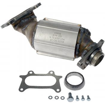 Dorman 674031 Exhaust Manifold with Integrated Catalytic Converter product image 3 of 5
