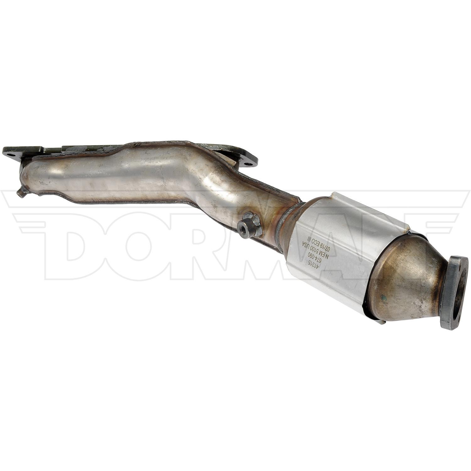 Dorman 674090 Exhaust Manifold with Integrated Catalytic Converter product image 3 of 7