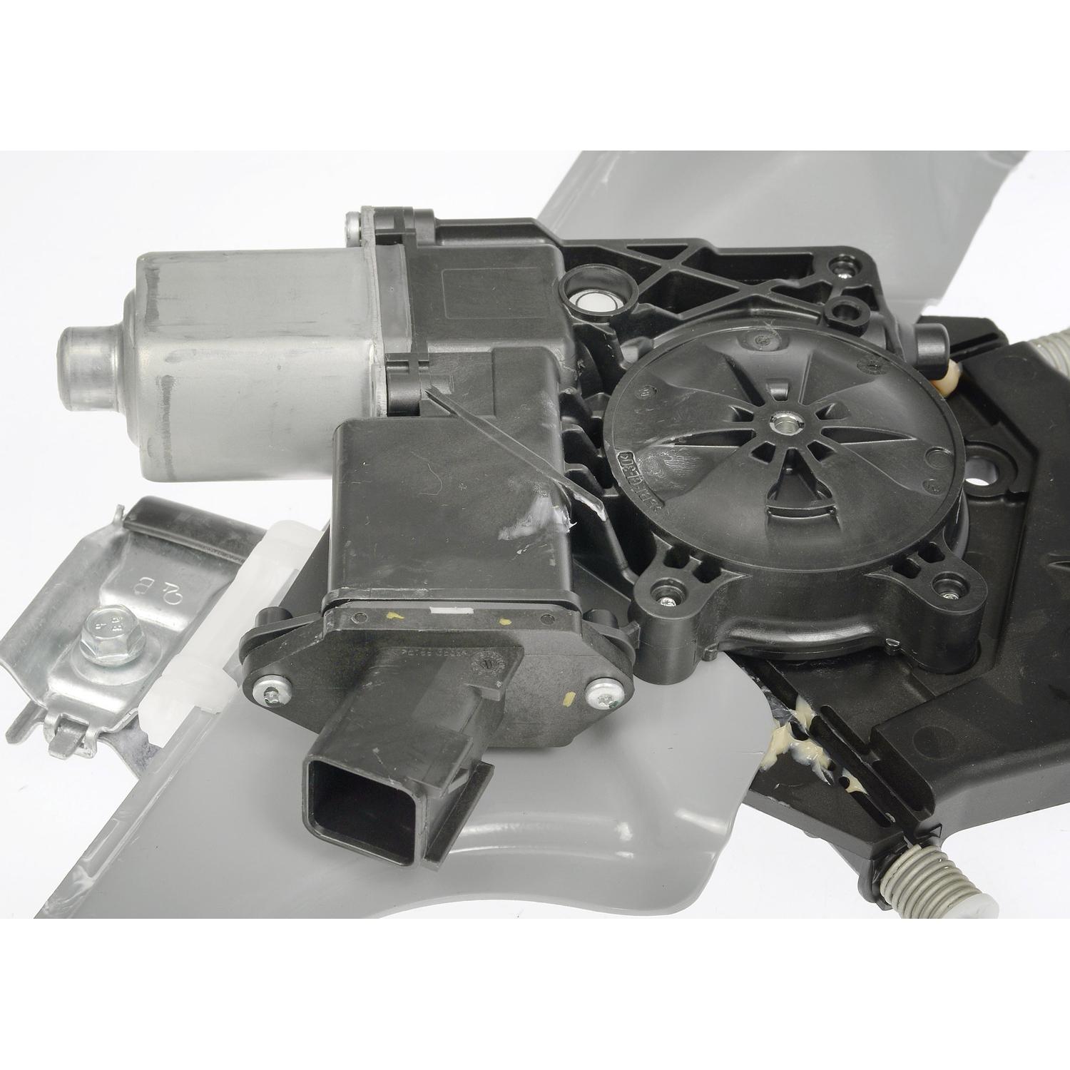 Dorman 751505 Power Window Motor and Regulator Assembly product image 4 of 5