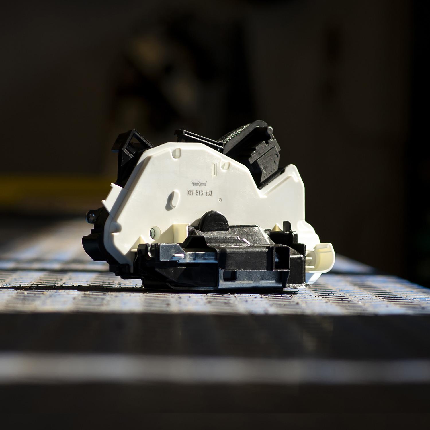 Dorman 937513 Door Lock Actuator Motor product image 7 of 10