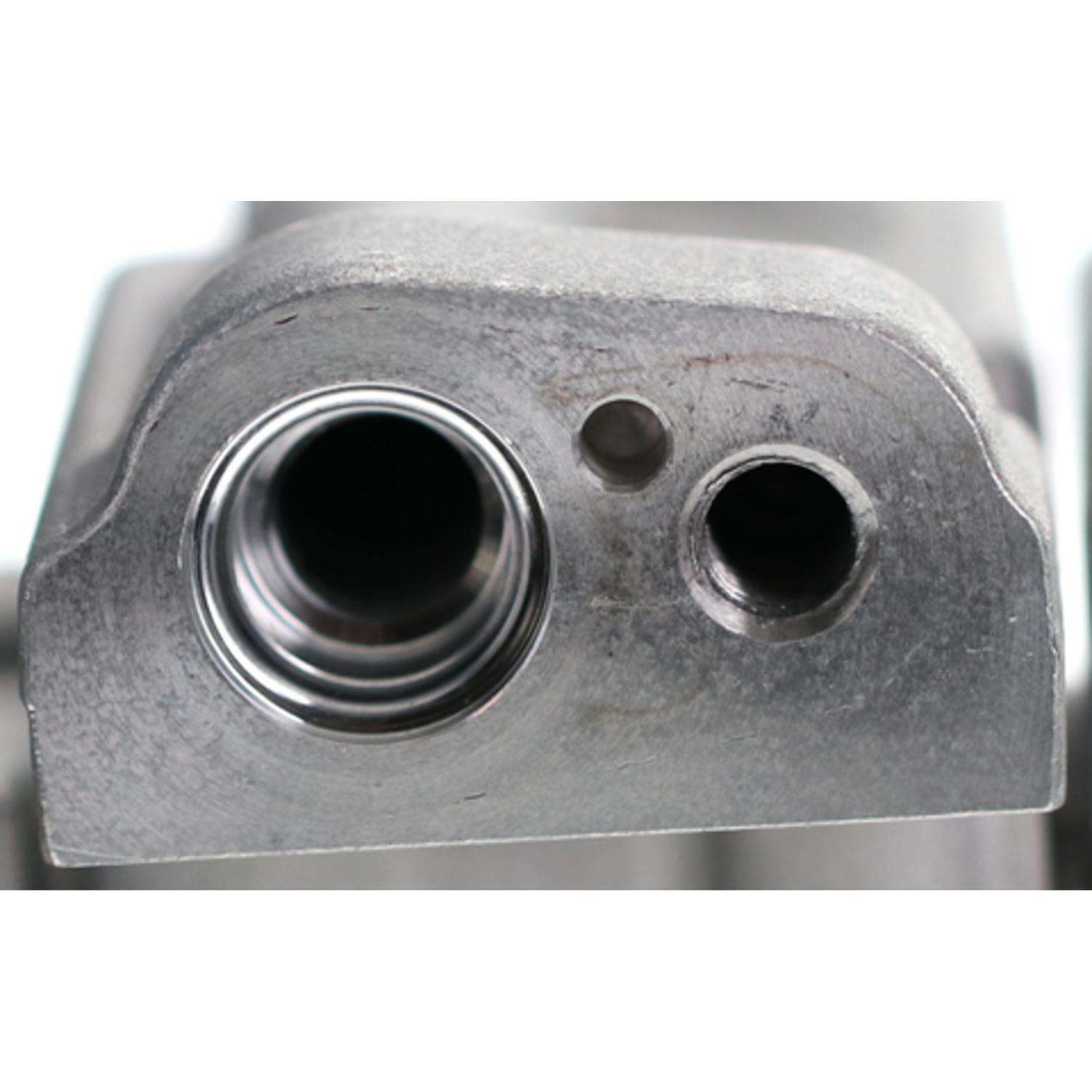 Four Seasons 158371 - A/C Compressor Four Seasons 158371 A/C Compressor product image 9 of 10