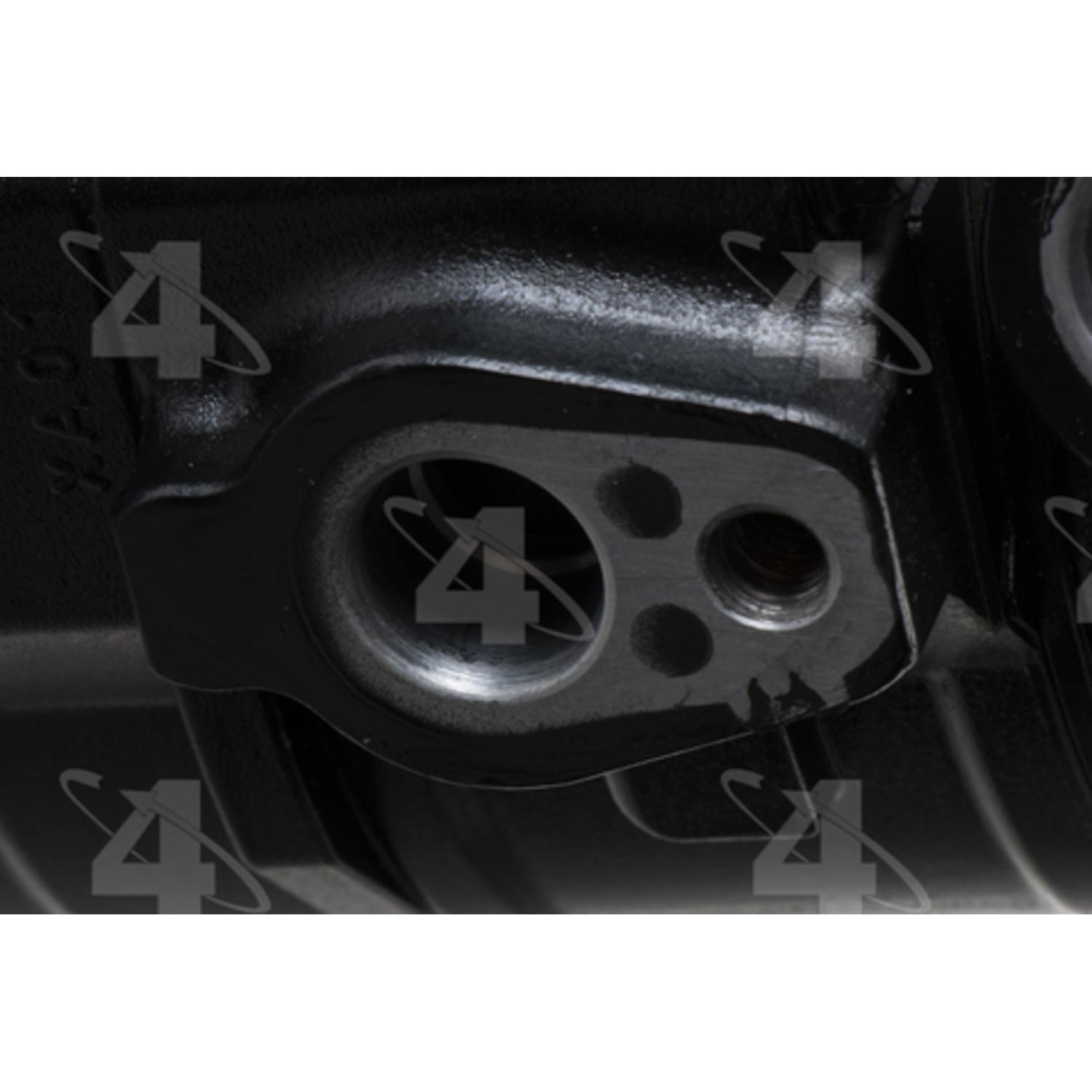 Four Seasons 197385 - A/C Compressor Four Seasons 197385 A/C Compressor product image 4 of 8