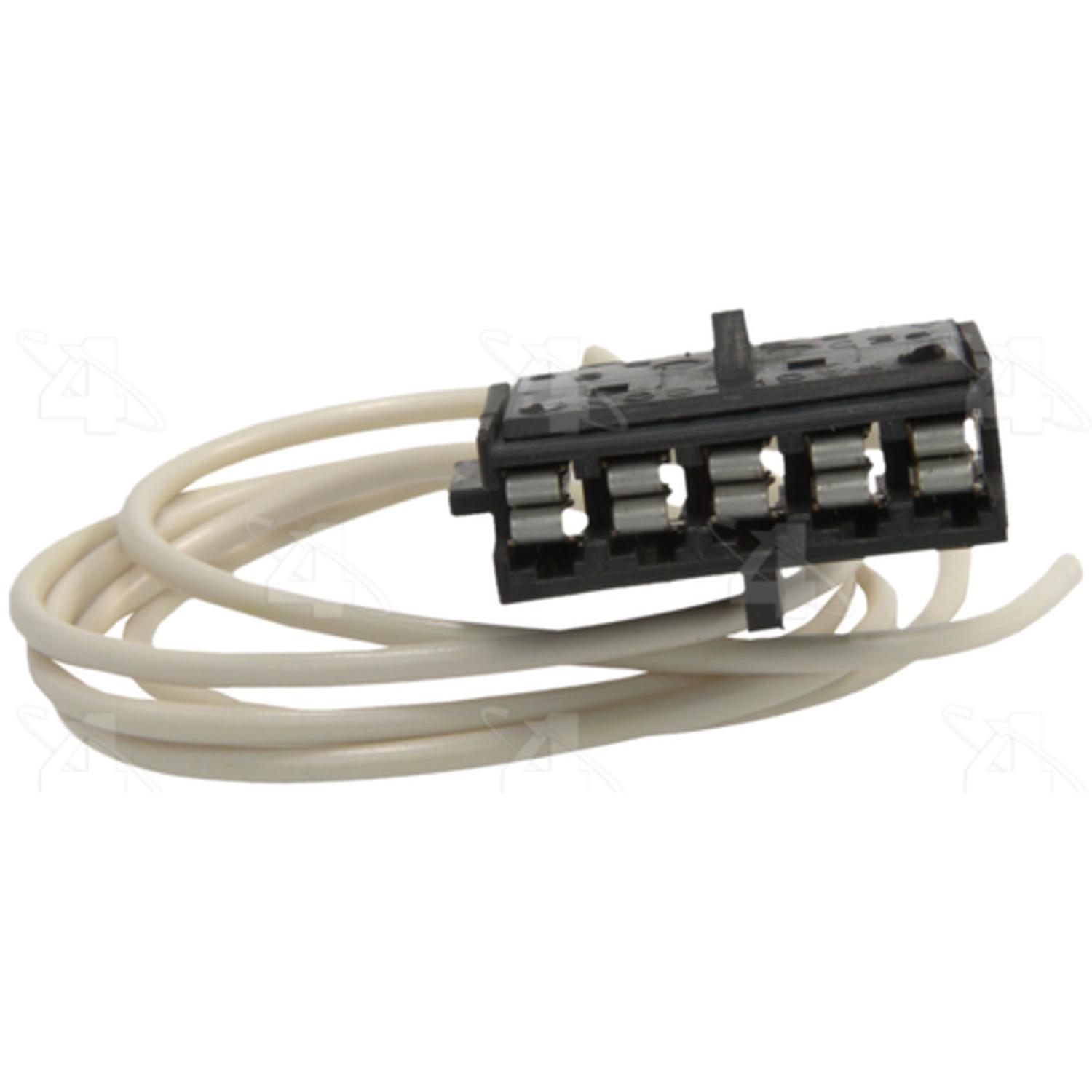 Four Seasons 37208 - HVAC Harness Connector Four Seasons 37208 A/C Clutch Control Relay Harness Connector product image 2 of 3