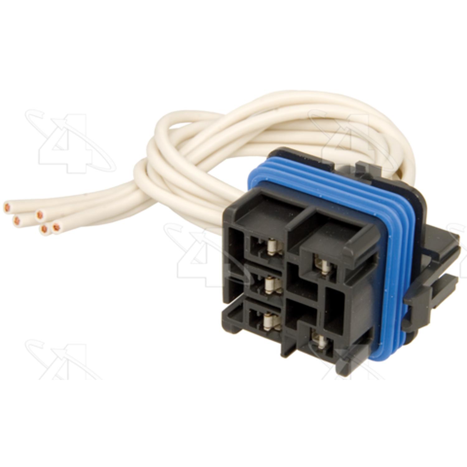Four Seasons 37232 - HVAC Harness Connector Four Seasons 37232 A/C Clutch Control Relay Harness Connector product image 1 of 3