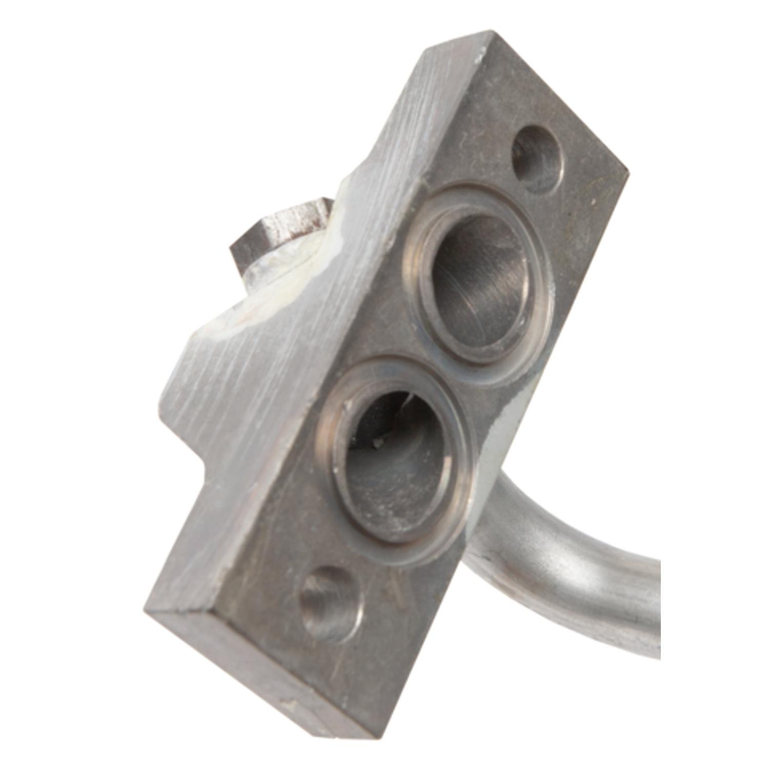 Four Seasons 55502 - A/C Refrigerant Discharge Hose Four Seasons 55502 A/C Discharge and Liquid Line product image 2 of 5