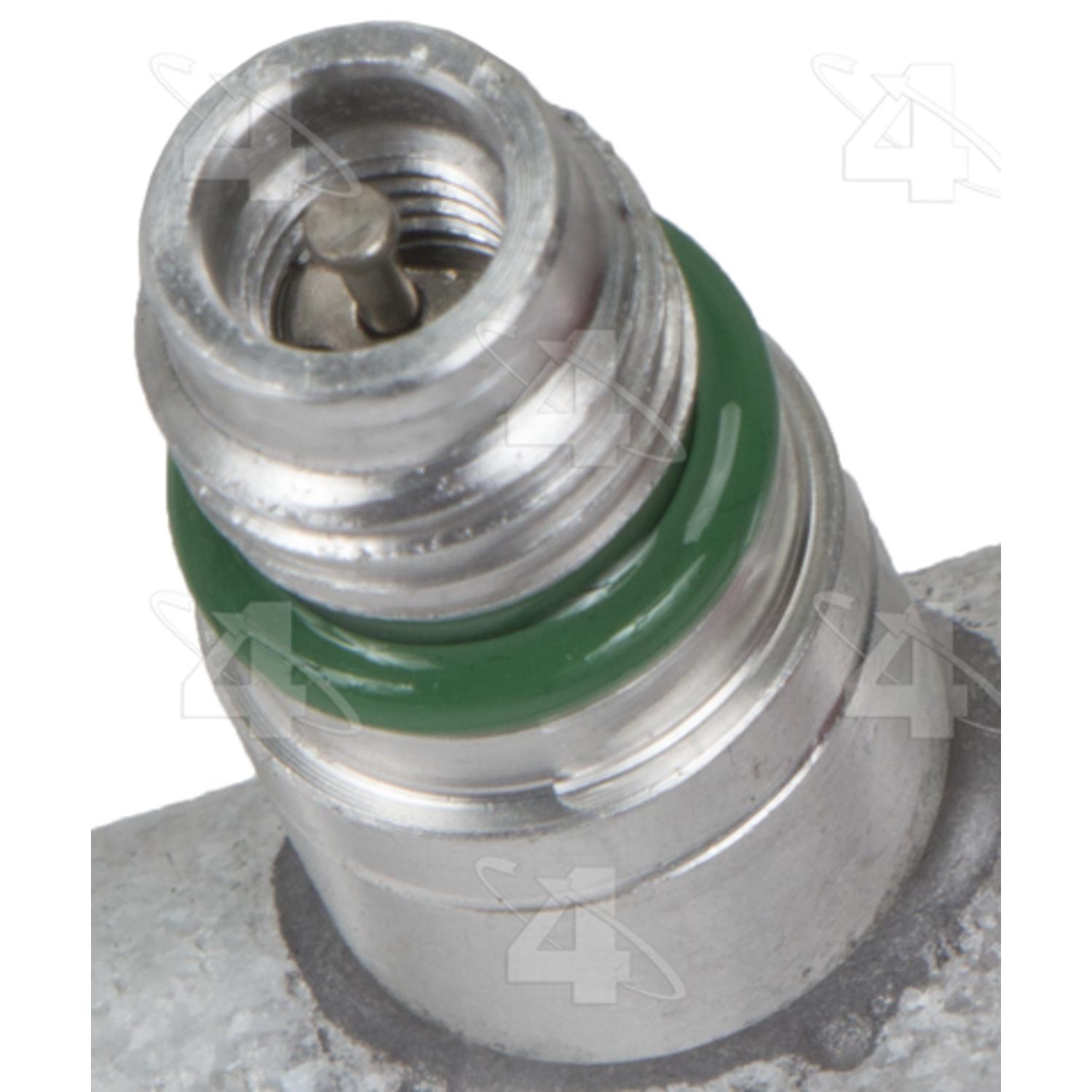 Four Seasons 55908 - A/C Refrigerant Discharge / Suction Hose Assembly Four Seasons 55908 A/C Manifold Hose Assembly product image 3 of 8