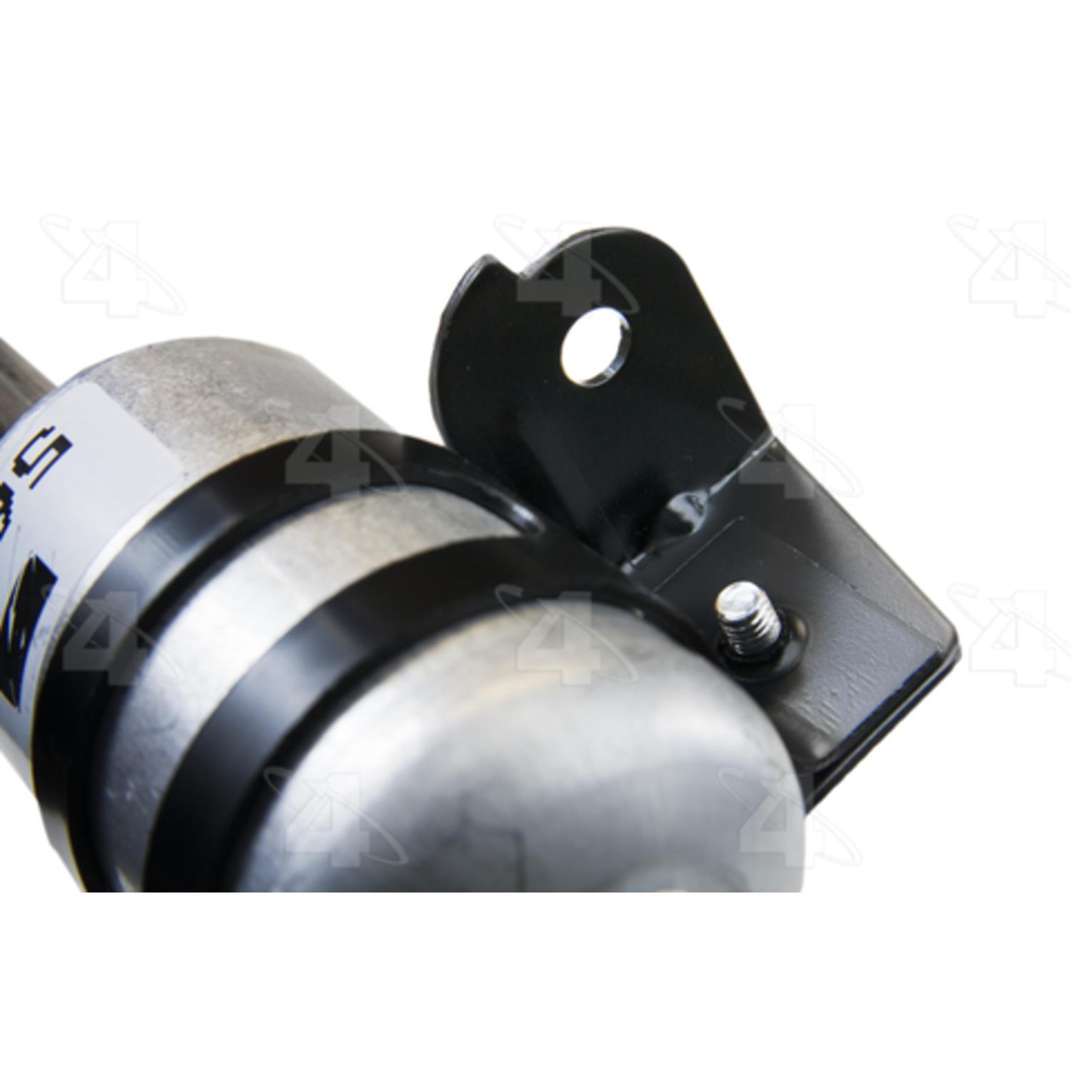 Four Seasons 56059 - A/C Refrigerant Discharge / Suction Hose Assembly Four Seasons 56059 A/C Manifold Hose Assembly product image 6 of 7