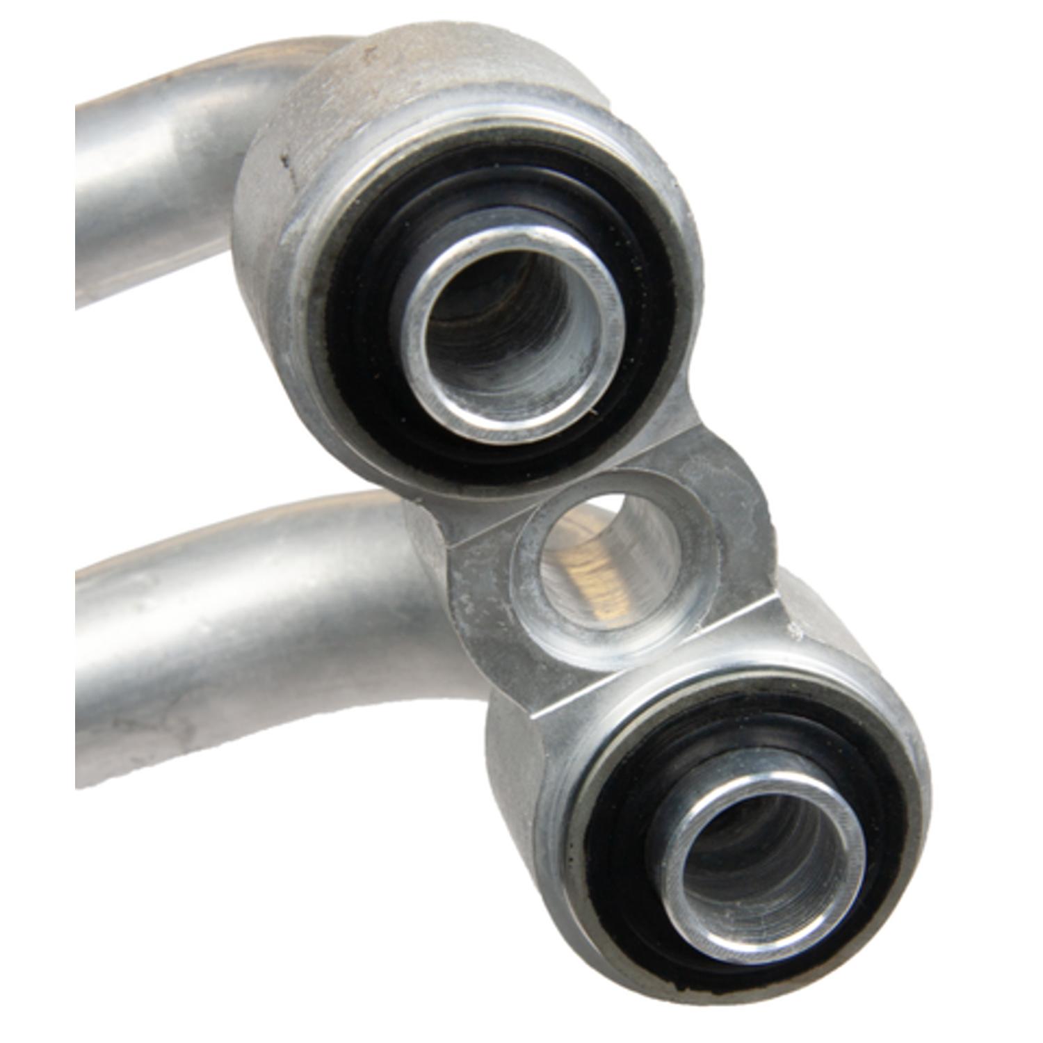 Four Seasons 56128 - A/C Refrigerant Discharge / Suction Hose Assembly Four Seasons 56128 A/C Manifold Hose Assembly product image 2 of 4