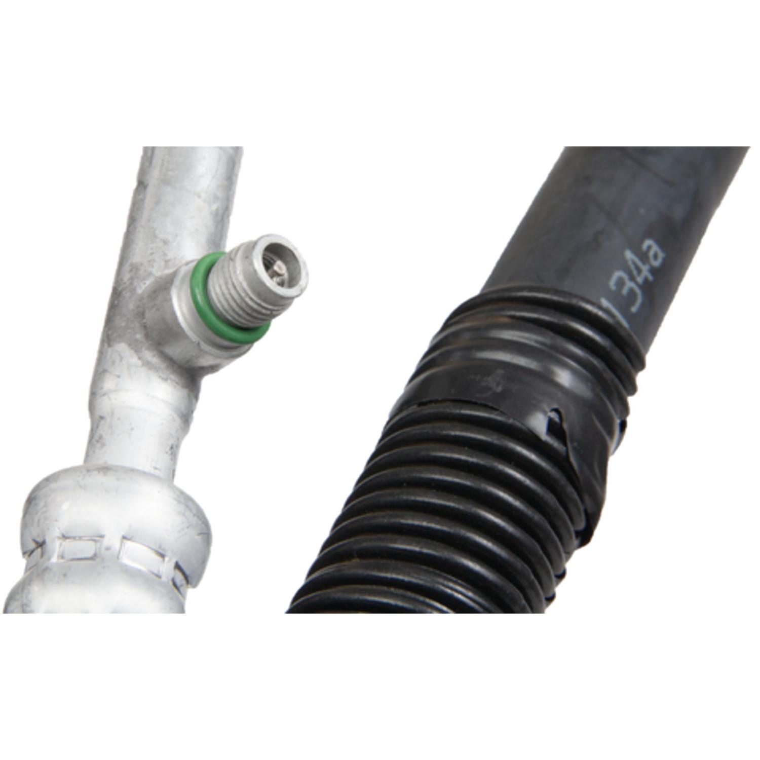 Four Seasons 56208 - A/C Refrigerant Discharge / Suction Hose Assembly Four Seasons 56208 A/C Manifold Hose Assembly product image 3 of 5