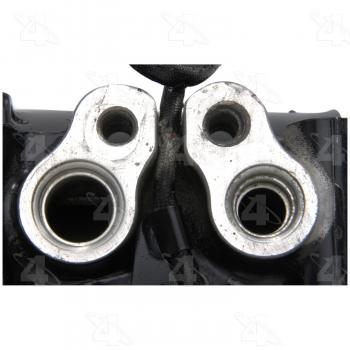 Four Seasons 57570 A/C Compressor product image 3 of 7