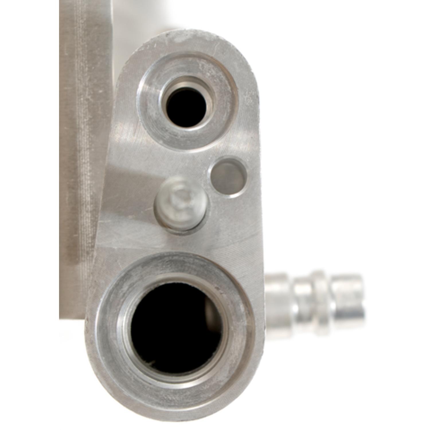 Four Seasons 65103 - A/C Refrigerant Discharge / Suction Hose Assembly Four Seasons 65103 A/C Manifold Hose Assembly product image 5 of 6