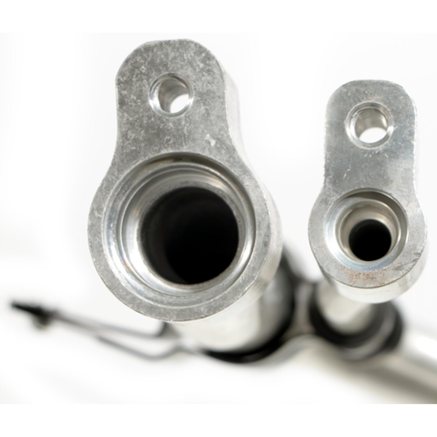 Four Seasons 65177 - A/C Refrigerant Suction Hose Four Seasons 65177 A/C Refrigerant Suction Hose product image 3 of 6