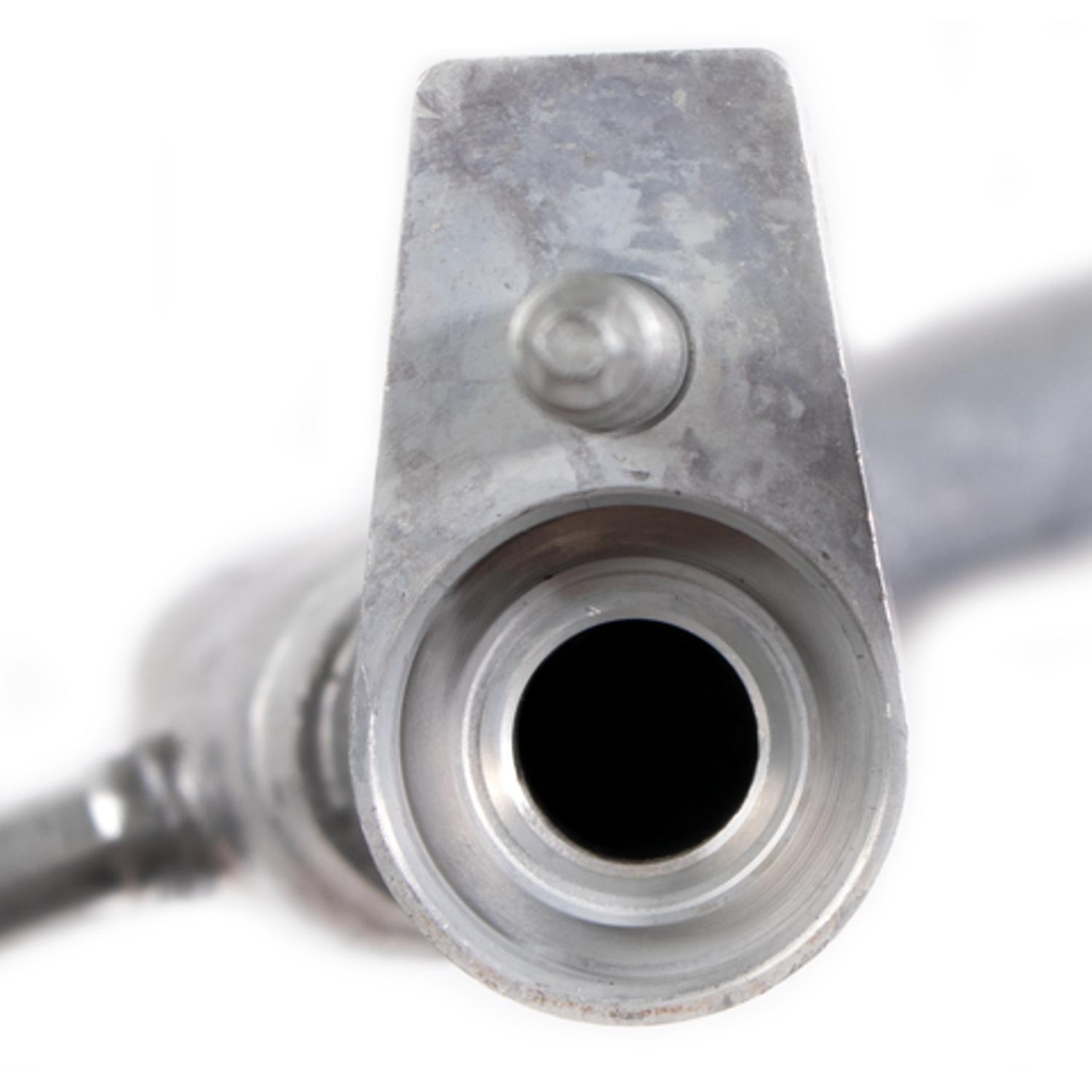 Four Seasons 65202 - A/C Refrigerant Suction Hose Four Seasons 65202 A/C Refrigerant Suction Hose product image 4 of 5