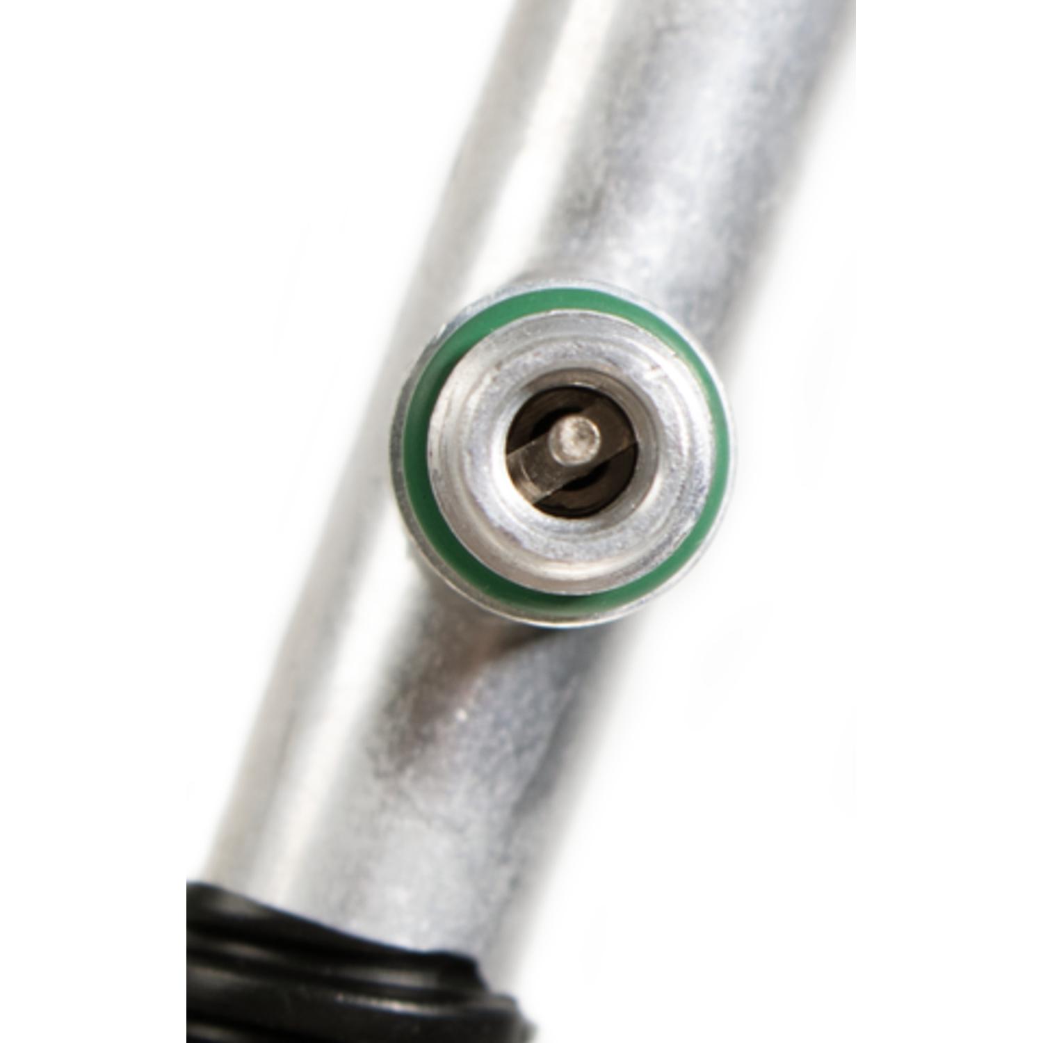 Four Seasons 65204 - A/C Refrigerant Discharge Hose Four Seasons 65204 A/C Refrigerant Discharge Hose product image 4 of 6