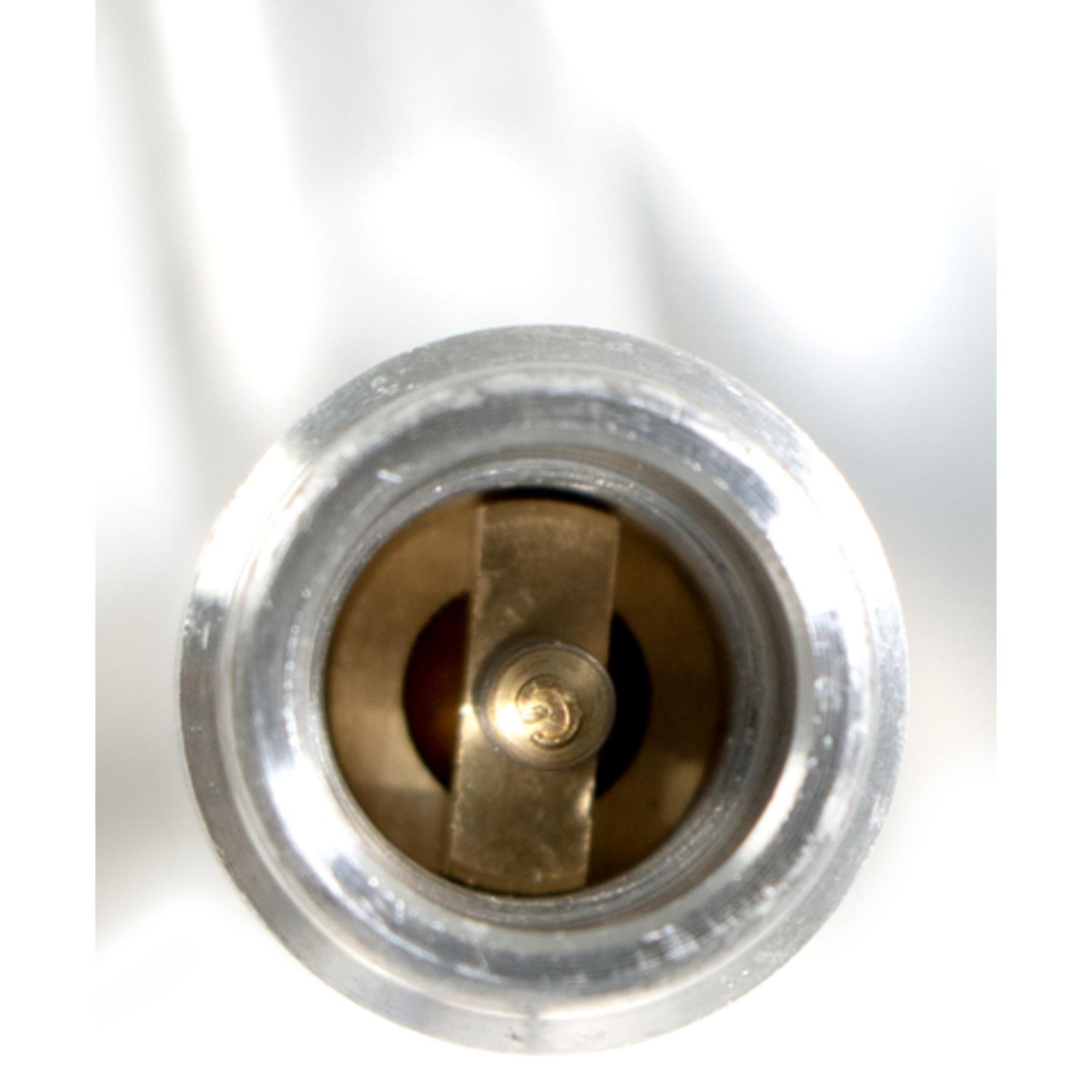 Four Seasons 65209 - A/C Refrigerant Discharge / Suction Hose Assembly Four Seasons 65209 A/C Manifold Hose Assembly product image 6 of 8