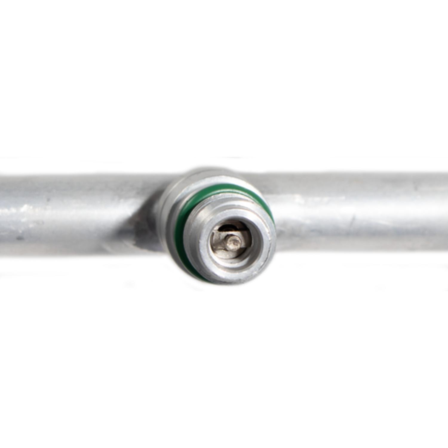 Four Seasons 65233 - A/C Refrigerant Suction Hose Four Seasons 65233 A/C Refrigerant Suction Hose product image 8 of 9