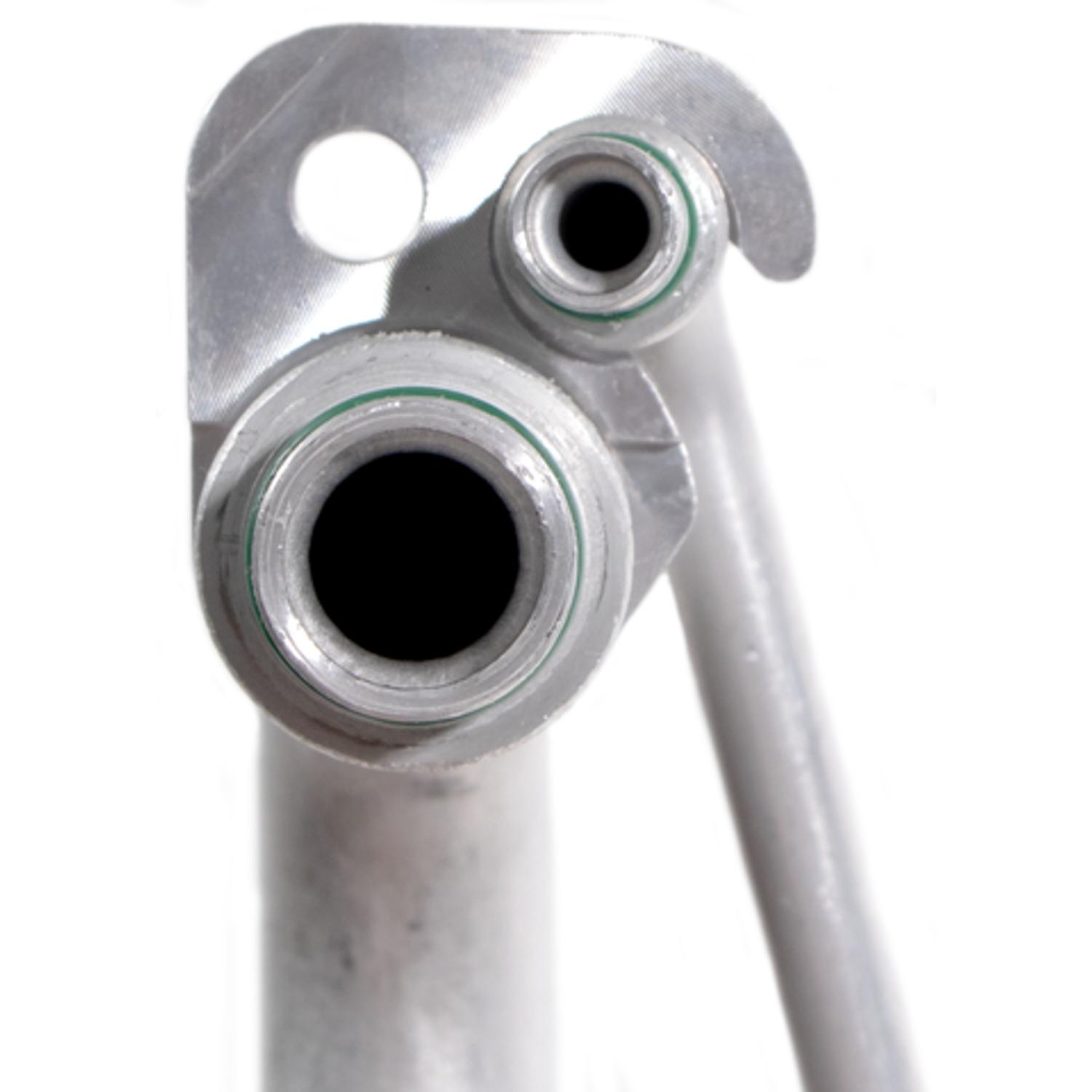 Four Seasons 65390 - A/C Refrigerant Suction Hose Four Seasons 65390 A/C Refrigerant Suction Hose product image 3 of 6