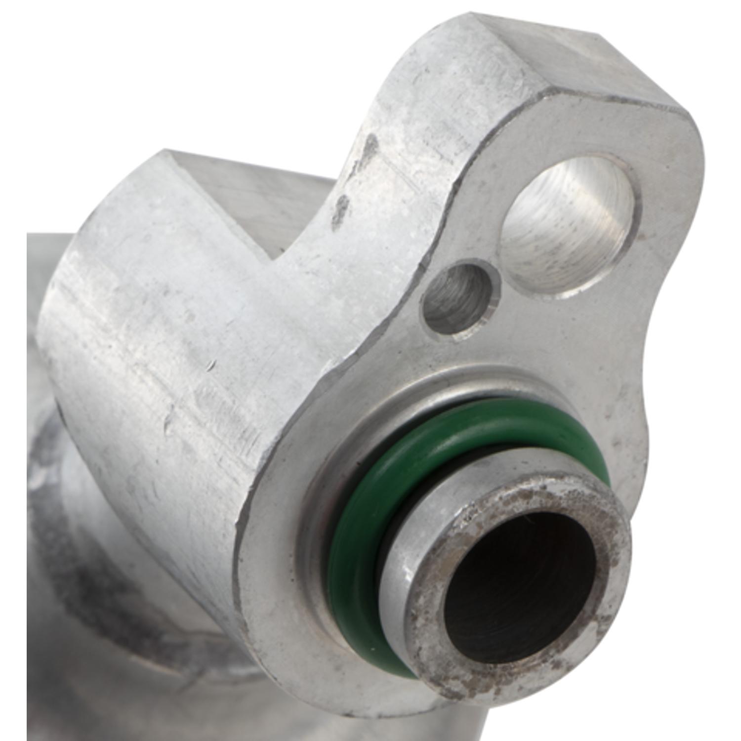 Four Seasons 65530 - A/C Refrigerant Suction Hose Four Seasons 65530 A/C Refrigerant Suction Hose product image 3 of 5