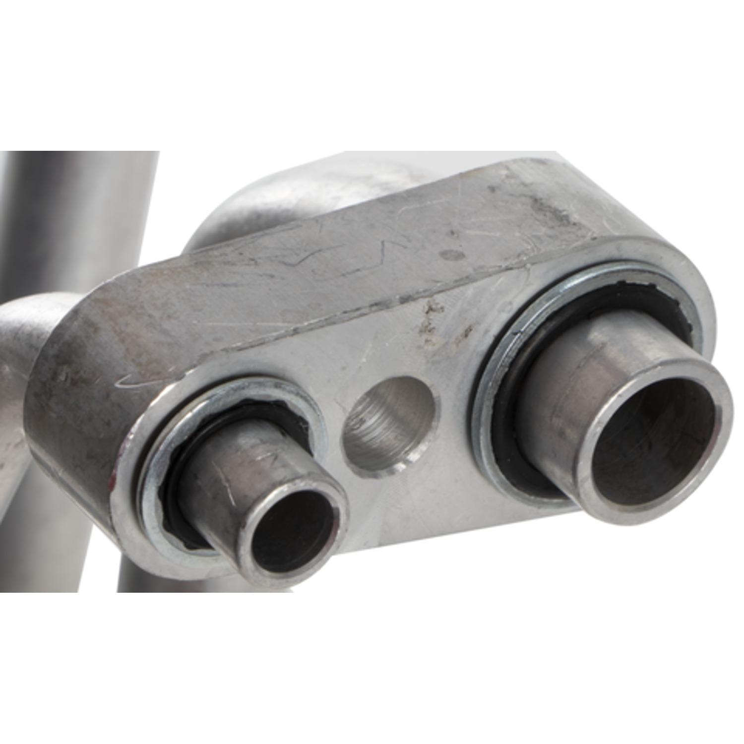 Four Seasons 65545 - A/C Refrigerant Discharge / Suction Hose Assembly Four Seasons 65545 A/C Manifold Hose Assembly product image 5 of 5