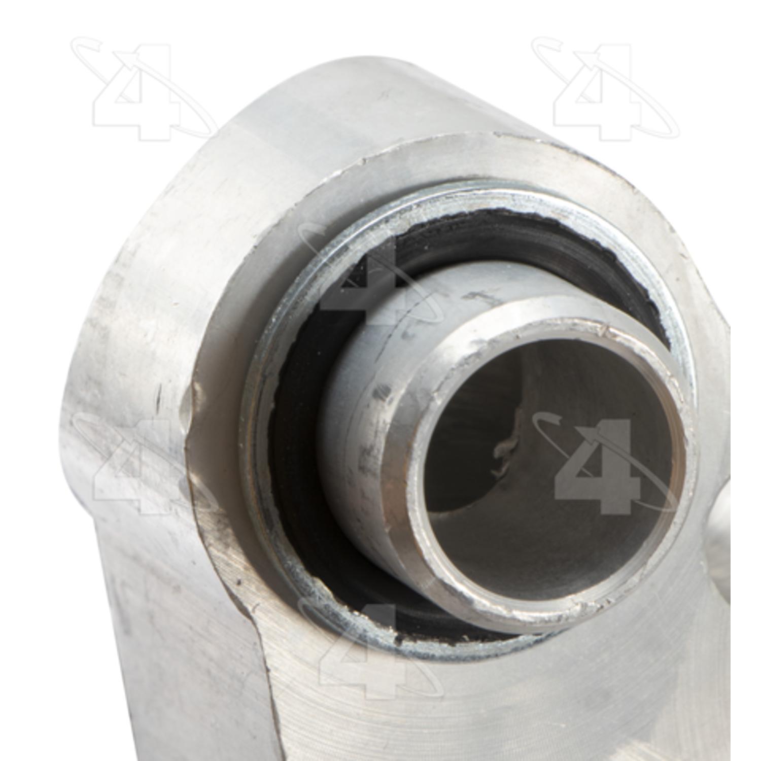 Four Seasons 65564 - A/C Refrigerant Discharge / Suction Hose Assembly Four Seasons 65564 A/C Manifold Hose Assembly product image 5 of 5