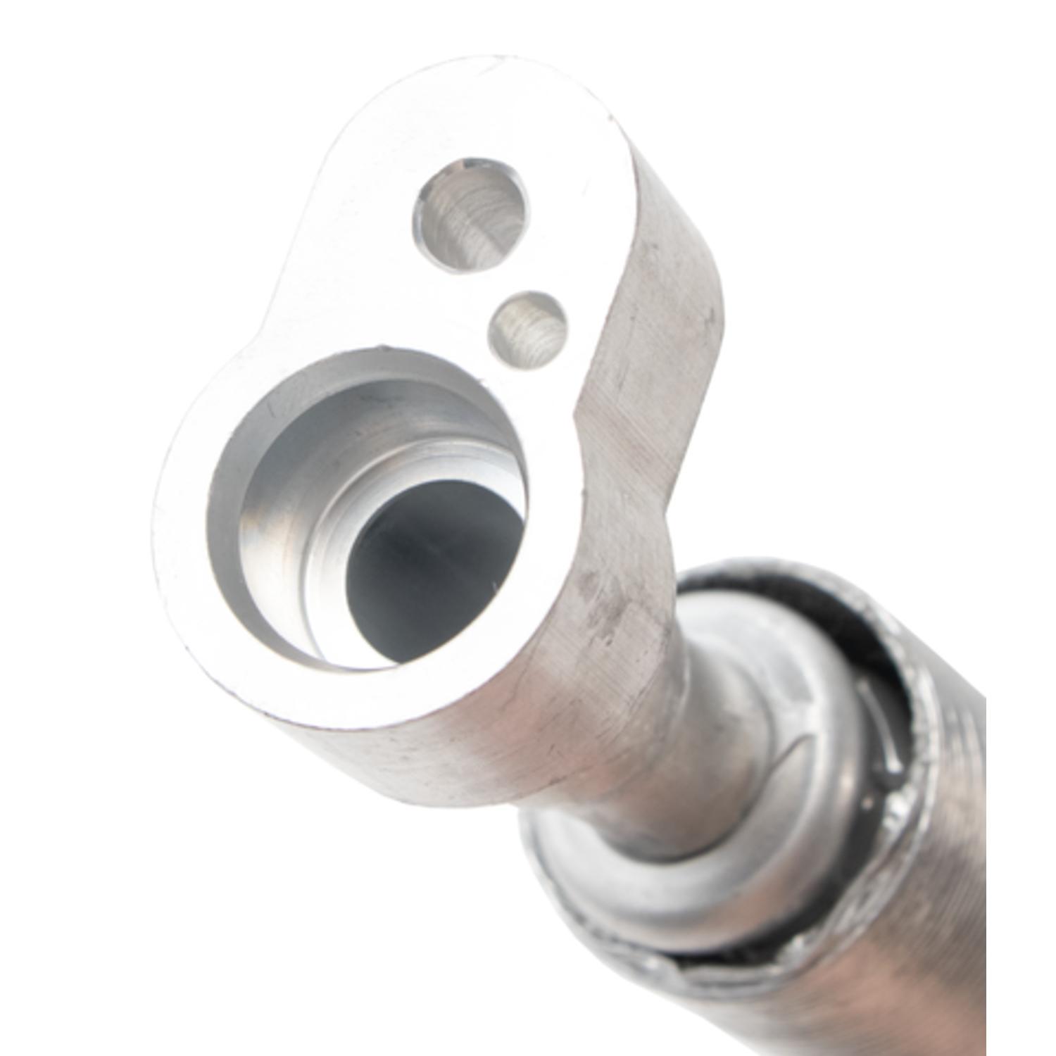 Four Seasons 65620 A/C Refrigerant Suction Hose product image 3 of 4
