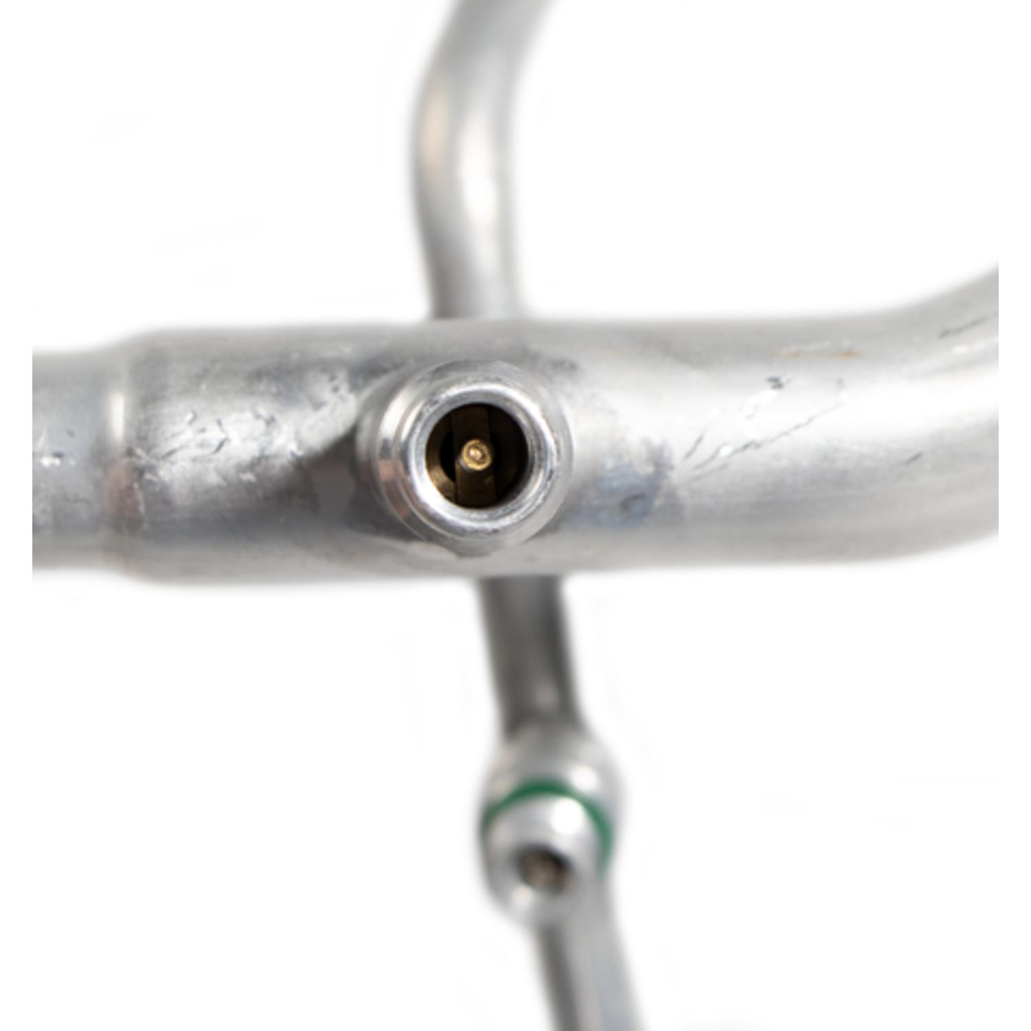 Four Seasons 65730 - A/C Refrigerant Suction Hose Four Seasons 65730 A/C Refrigerant Suction Hose product image 5 of 8