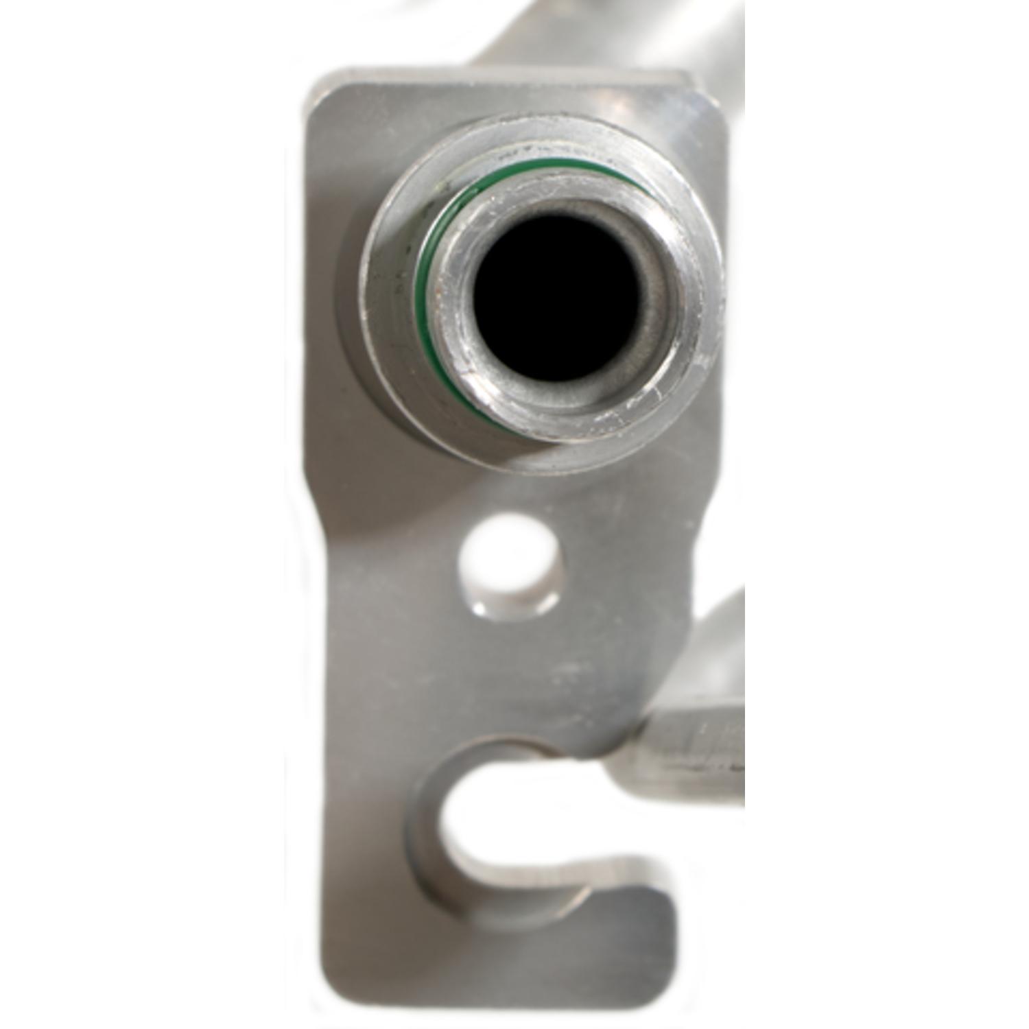 Four Seasons 65890 - A/C Refrigerant Suction Hose Four Seasons 65890 A/C Refrigerant Suction Hose product image 4 of 7