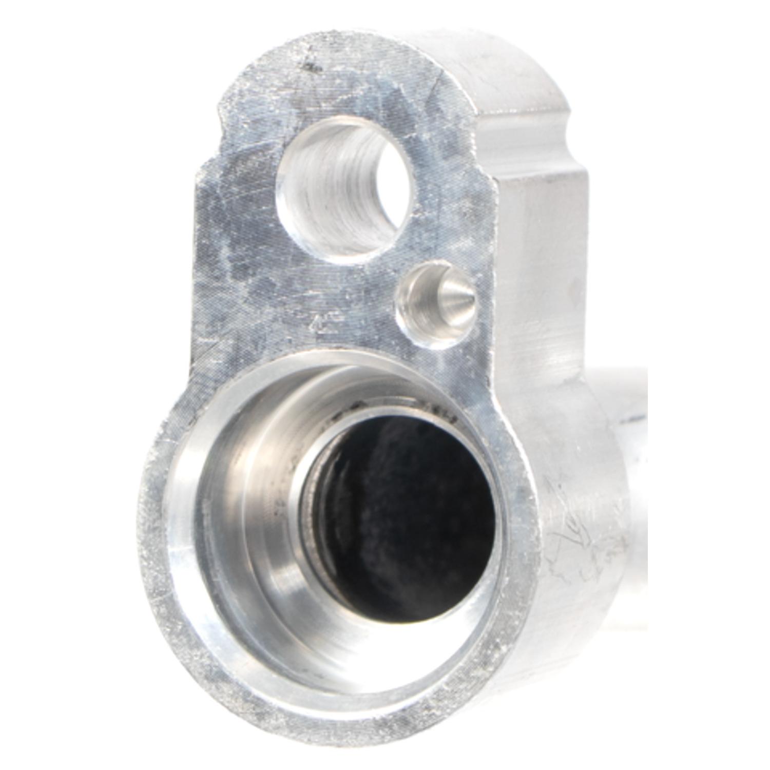 Four Seasons 65999 - A/C Refrigerant Suction Hose Four Seasons 65999 A/C Refrigerant Suction Hose product image 4 of 4