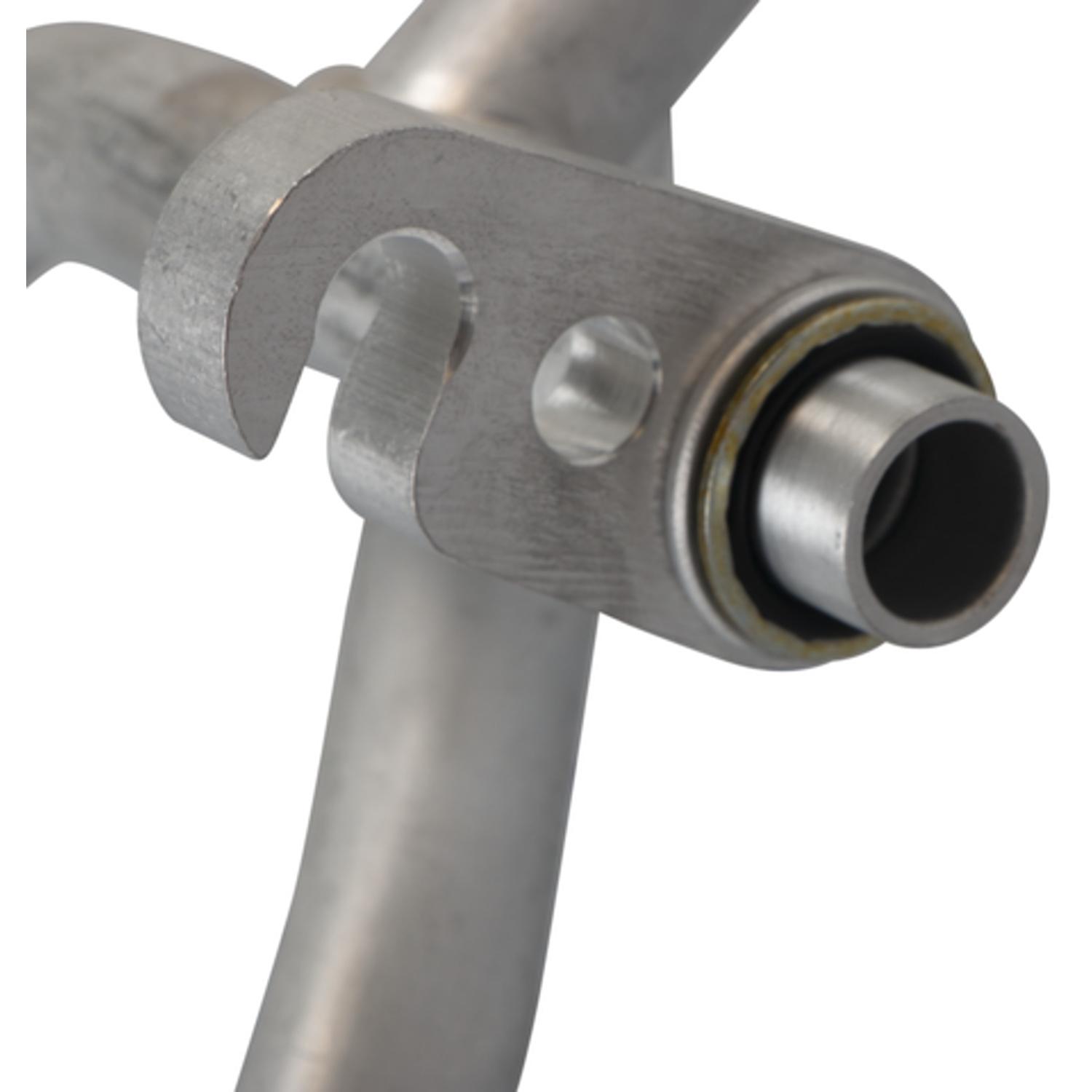 Four Seasons 66013 - A/C Refrigerant Suction Hose Four Seasons 66013 A/C Refrigerant Suction Hose product image 4 of 6