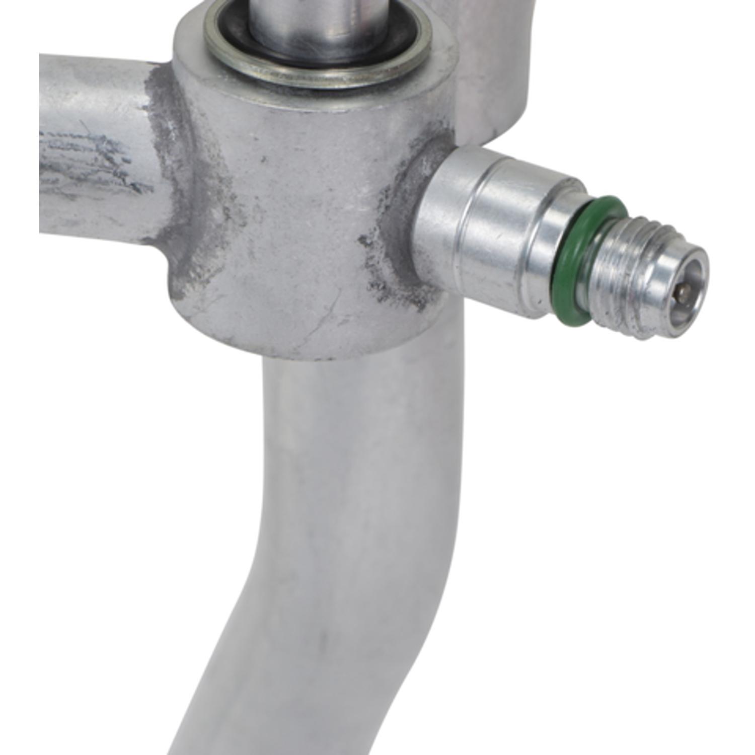 Four Seasons 66045 - A/C Refrigerant Discharge / Suction Hose Assembly Four Seasons 66045 A/C Manifold Hose Assembly product image 3 of 6