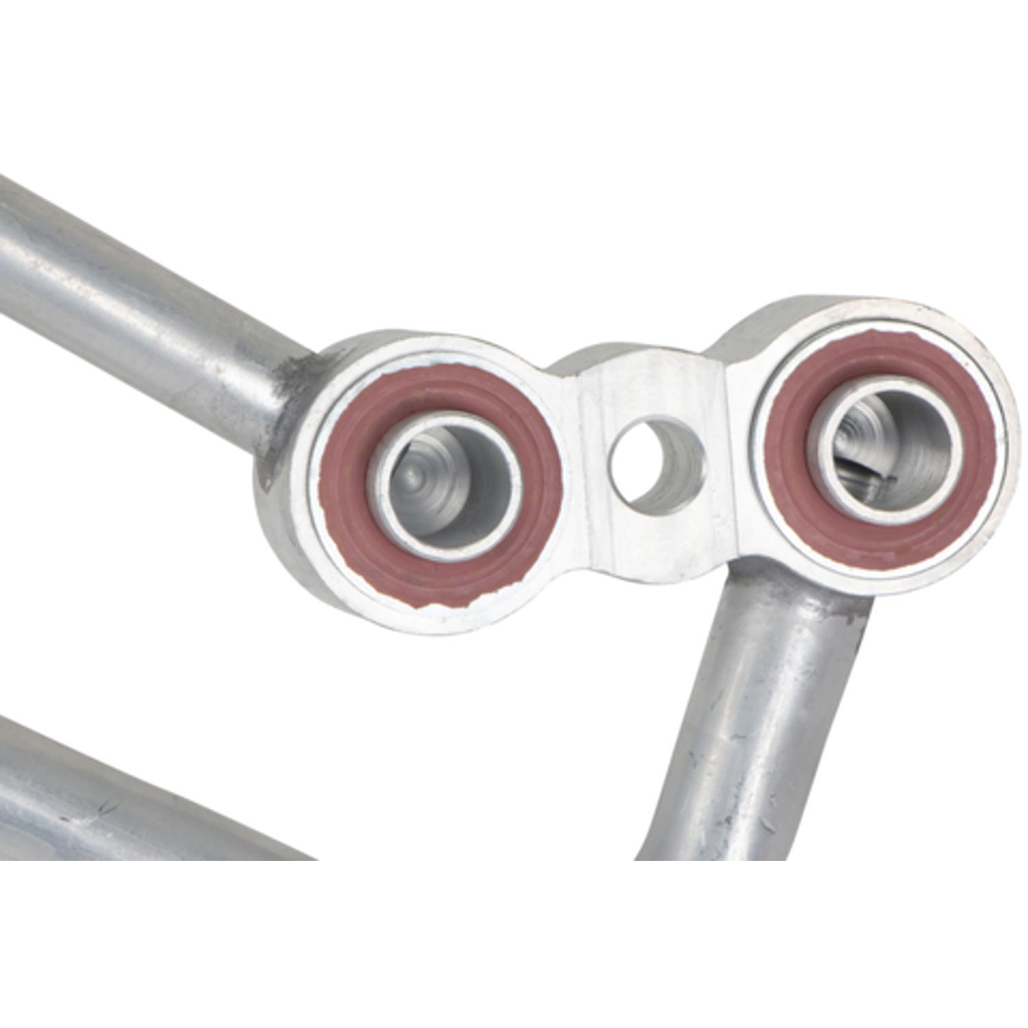 Four Seasons 66046 - A/C Refrigerant Discharge / Suction Hose Assembly Four Seasons 66046 A/C Manifold Hose Assembly product image 4 of 5