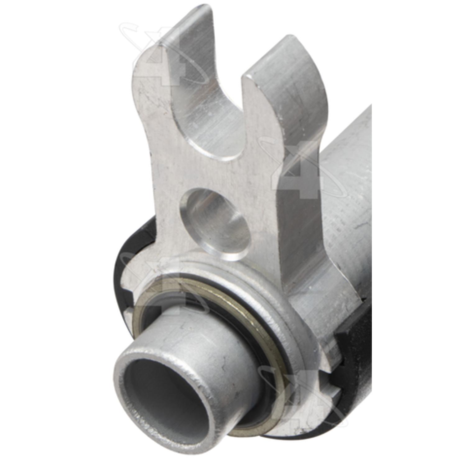 Four Seasons 66625 - A/C Refrigerant Discharge / Suction Hose Assembly Four Seasons 66625 A/C Manifold Hose Assembly product image 2 of 4