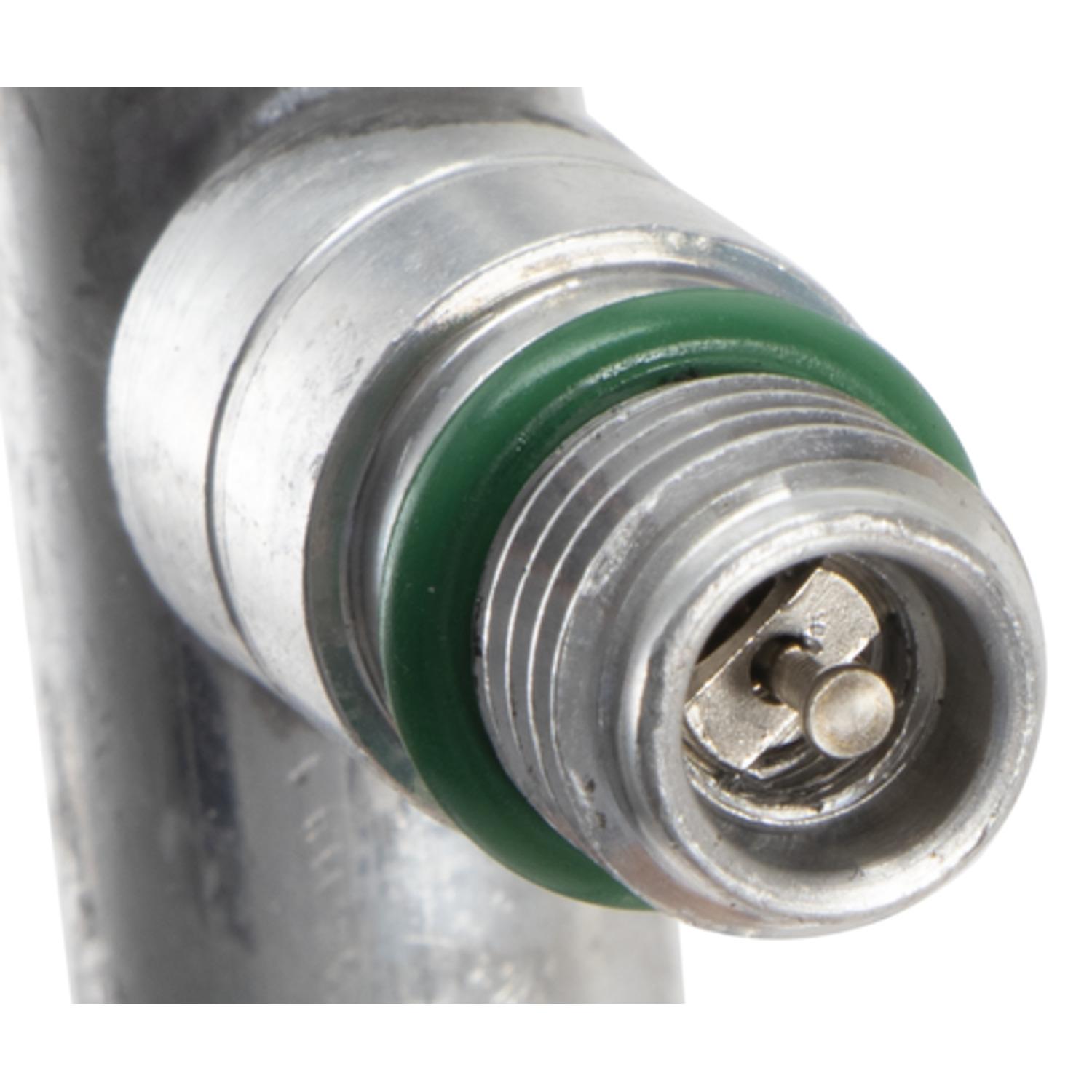 Four Seasons 66631 - A/C Refrigerant Discharge / Suction Hose Assembly Four Seasons 66631 A/C Manifold Hose Assembly product image 7 of 7