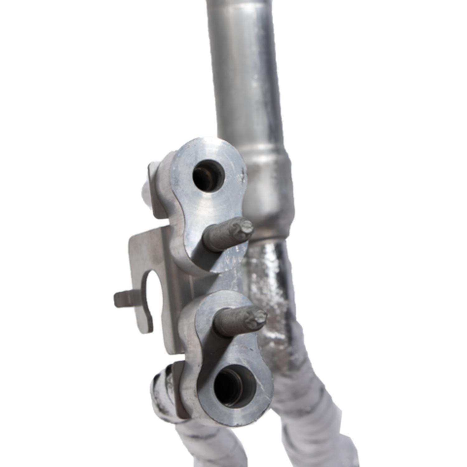 Four Seasons 66688 - A/C Refrigerant Discharge / Suction Hose Assembly Four Seasons 66688 A/C Manifold Hose Assembly product image 3 of 6