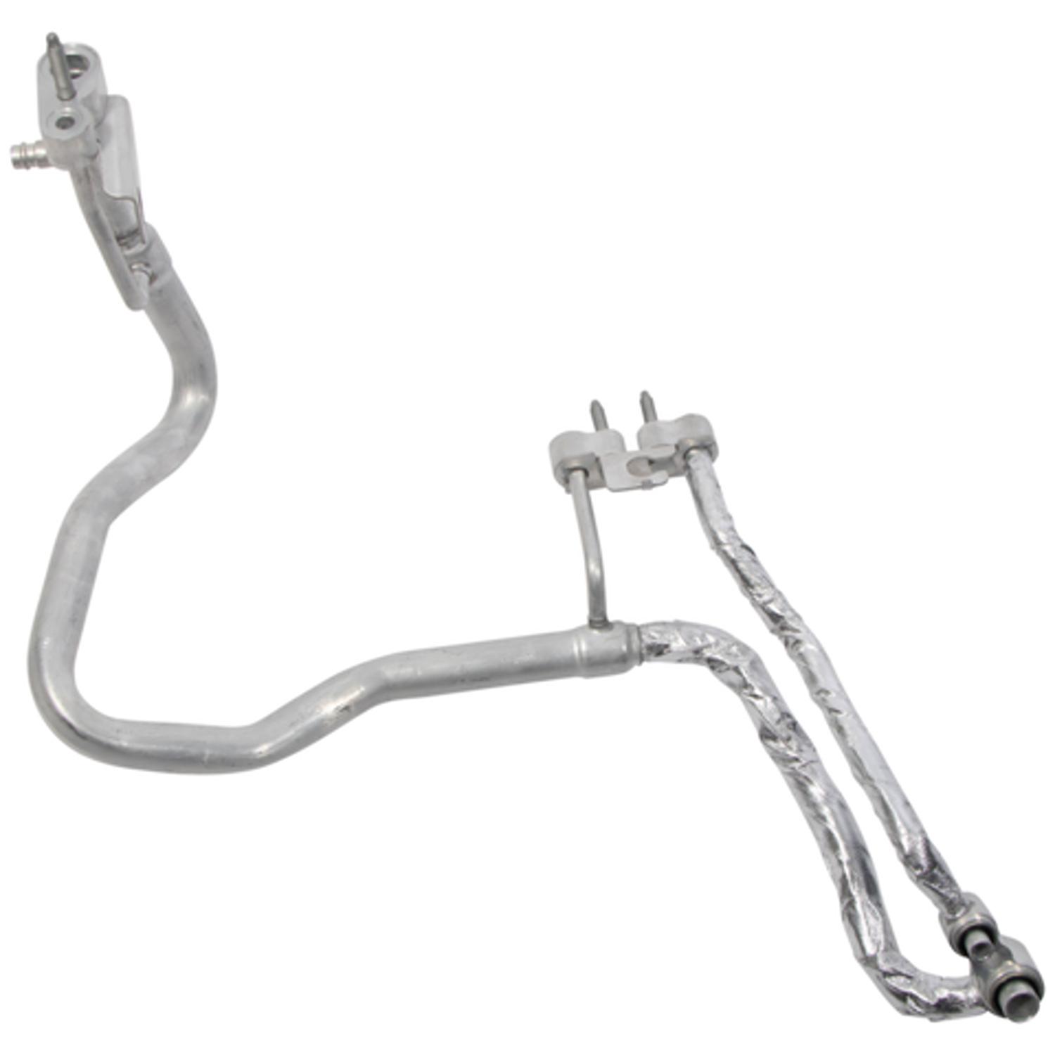 Four Seasons 66840 - A/C Refrigerant Discharge / Suction Hose Assembly Four Seasons 66840 A/C Manifold Hose Assembly product image 1 of 6