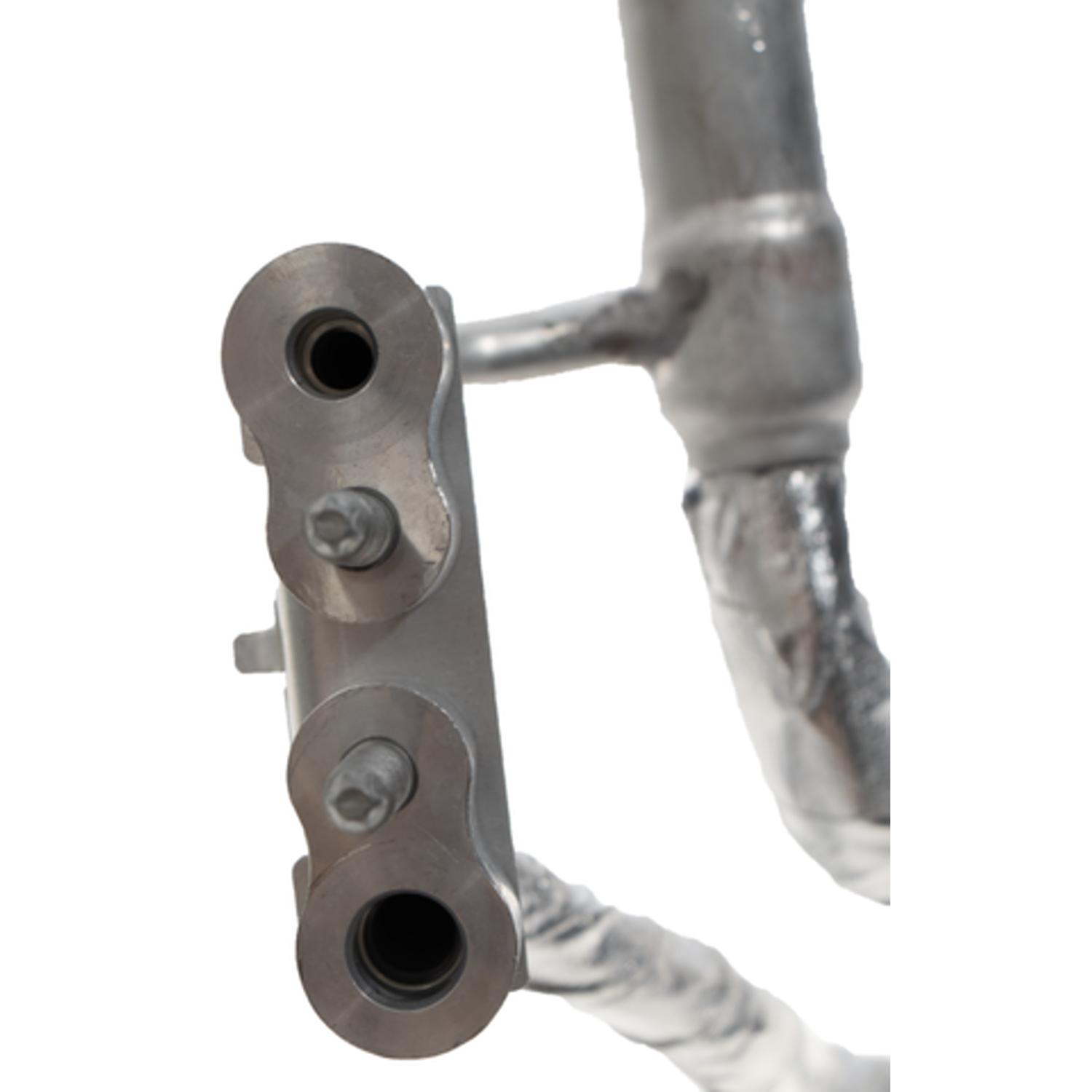 Four Seasons 66840 - A/C Refrigerant Discharge / Suction Hose Assembly Four Seasons 66840 A/C Manifold Hose Assembly product image 3 of 6