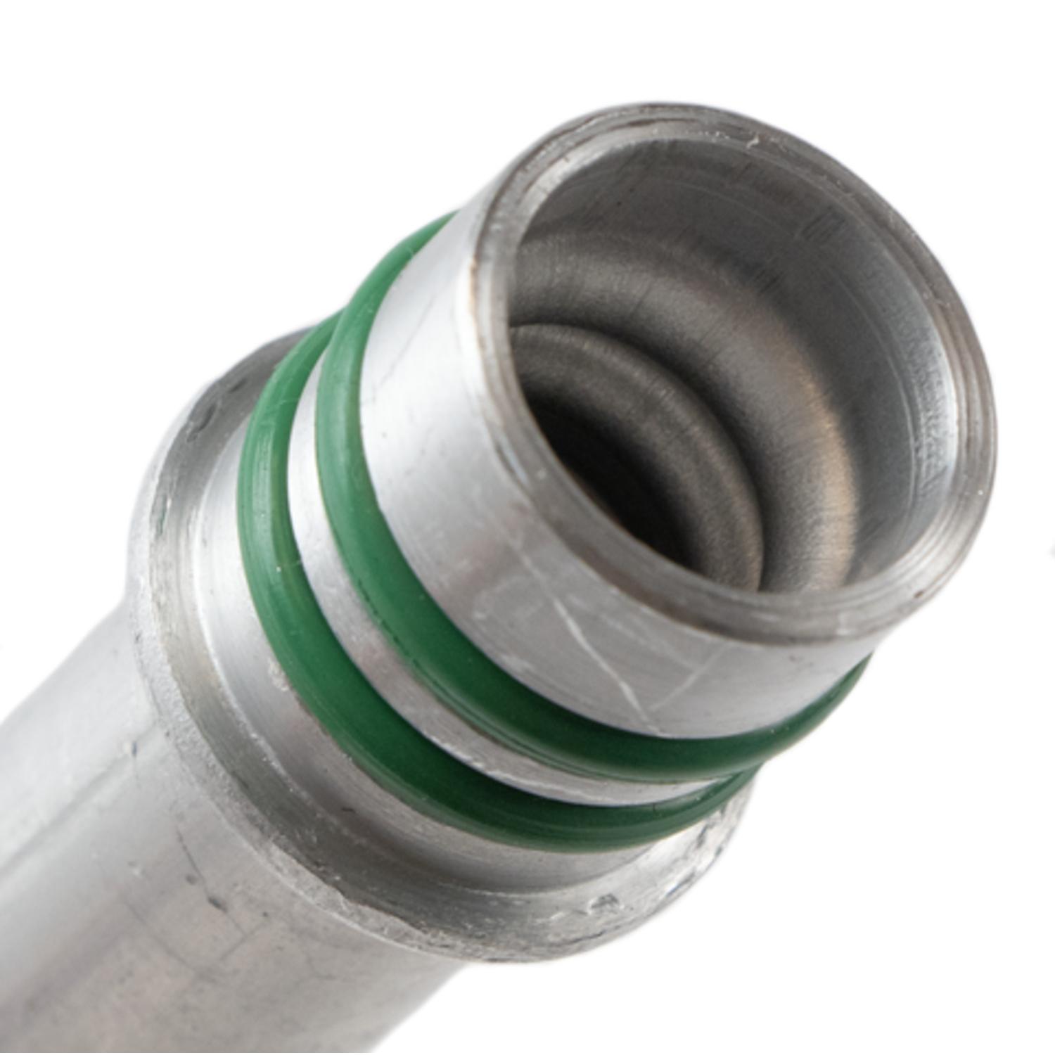 Four Seasons 66880 A/C Refrigerant Suction Hose product image 4 of 4