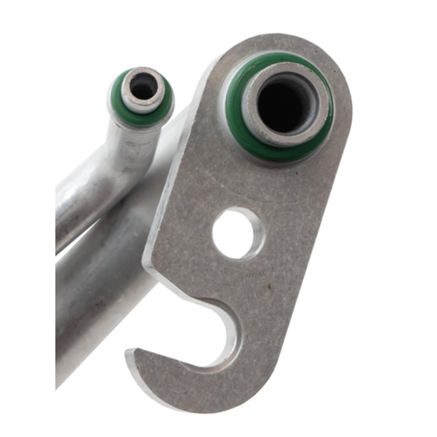 Four Seasons 66975 - A/C Refrigerant Suction Hose Four Seasons 66975 A/C Refrigerant Suction Hose product image 6 of 7