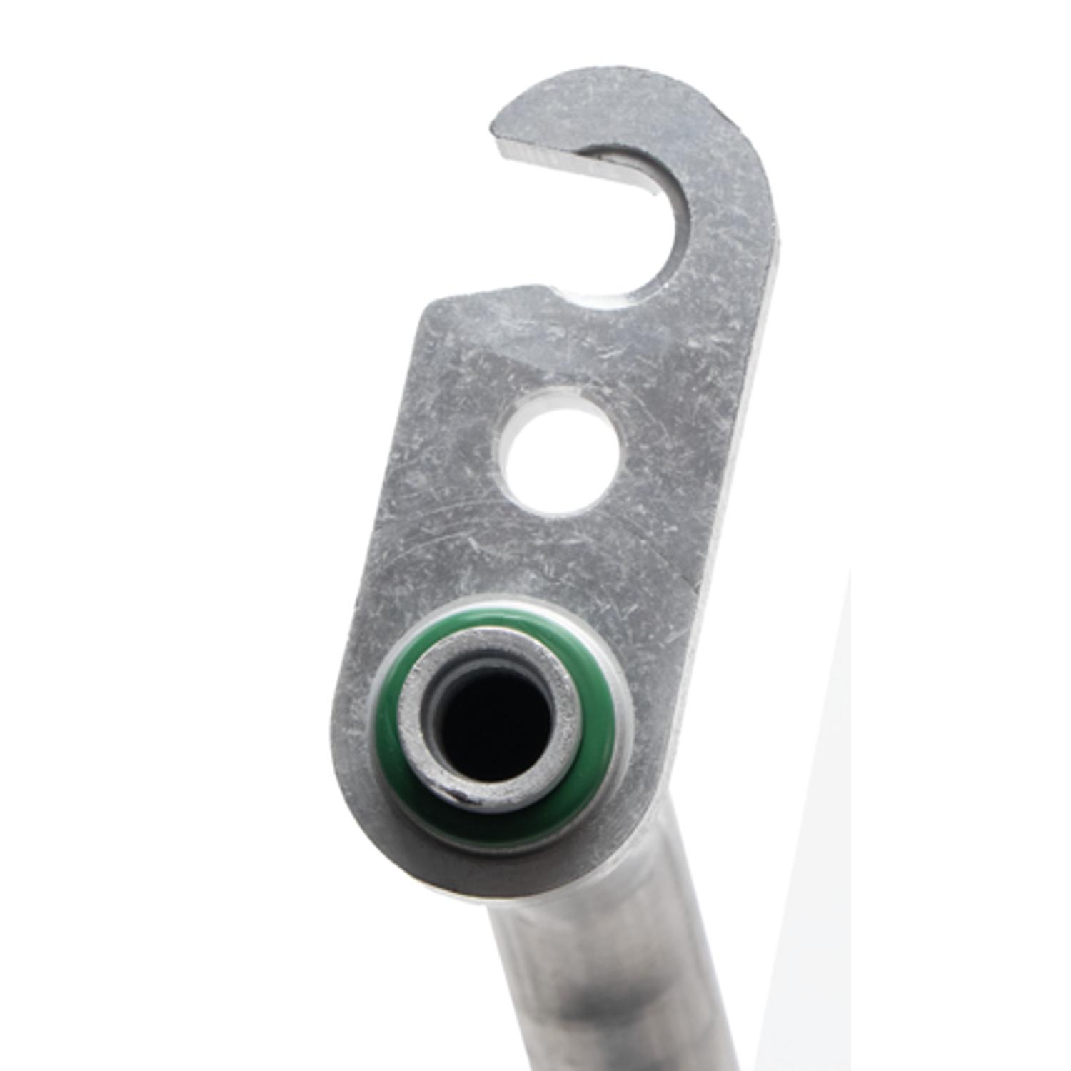 Four Seasons 66976 - A/C Refrigerant Suction Hose Four Seasons 66976 A/C Refrigerant Suction Hose product image 3 of 9
