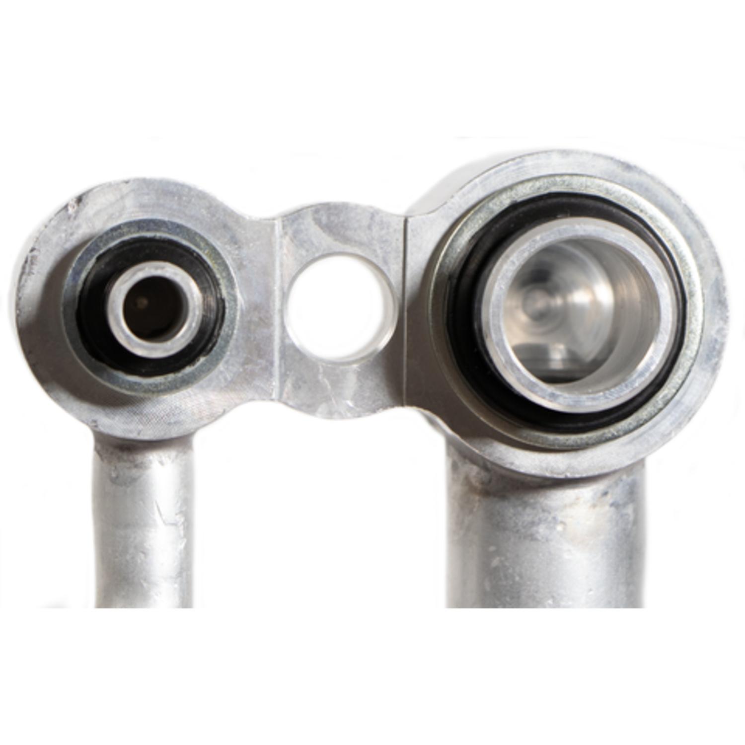 Four Seasons 66978 - A/C Refrigerant Suction Hose Four Seasons 66978 A/C Refrigerant Suction Hose product image 7 of 7