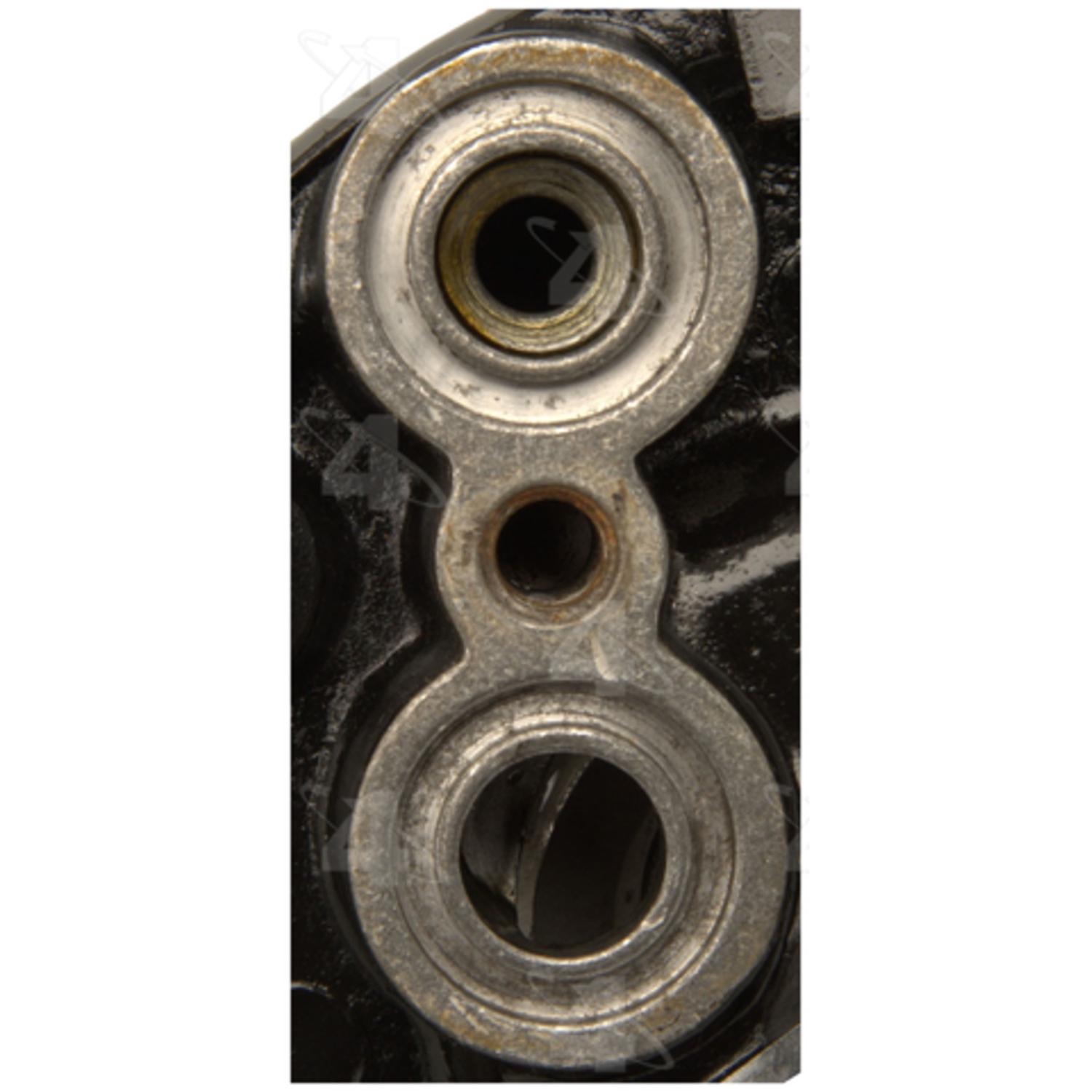 Four Seasons 67225 - A/C Compressor Four Seasons 67225 A/C Compressor product image 3 of 6