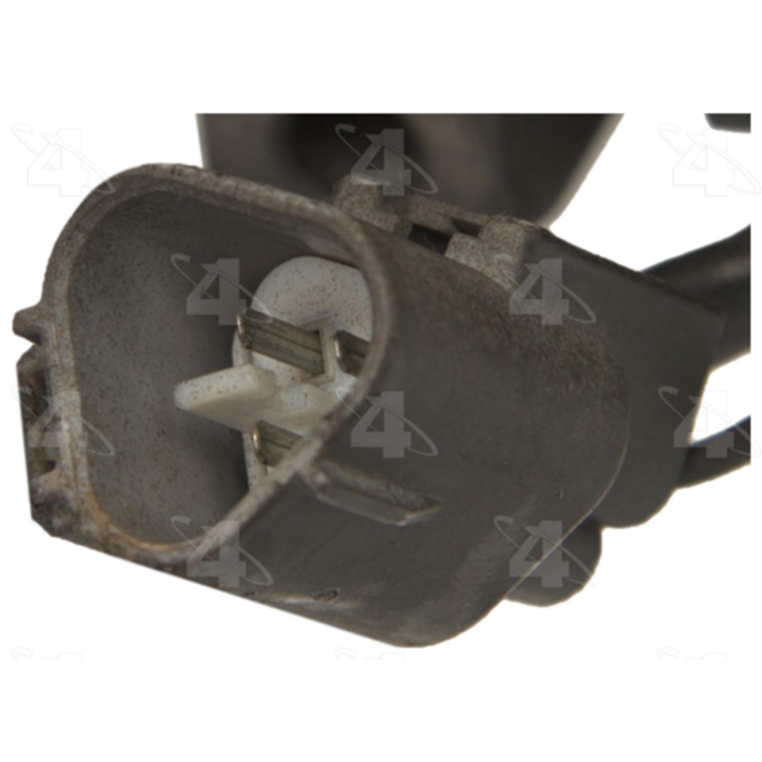 Four Seasons 67332 - A/C Compressor Four Seasons 67332 A/C Compressor product image 3 of 7
