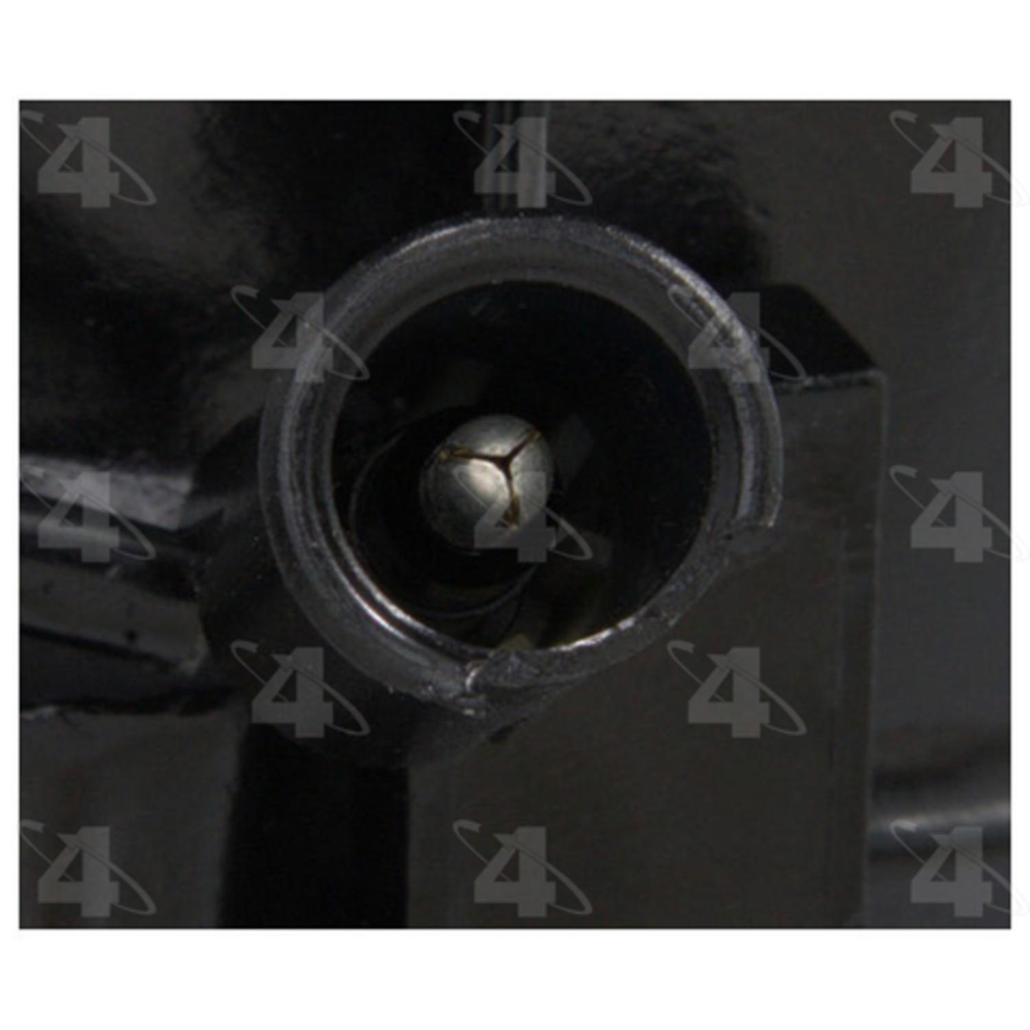 Four Seasons 67574 - A/C Compressor Four Seasons 67574 A/C Compressor product image 4 of 7